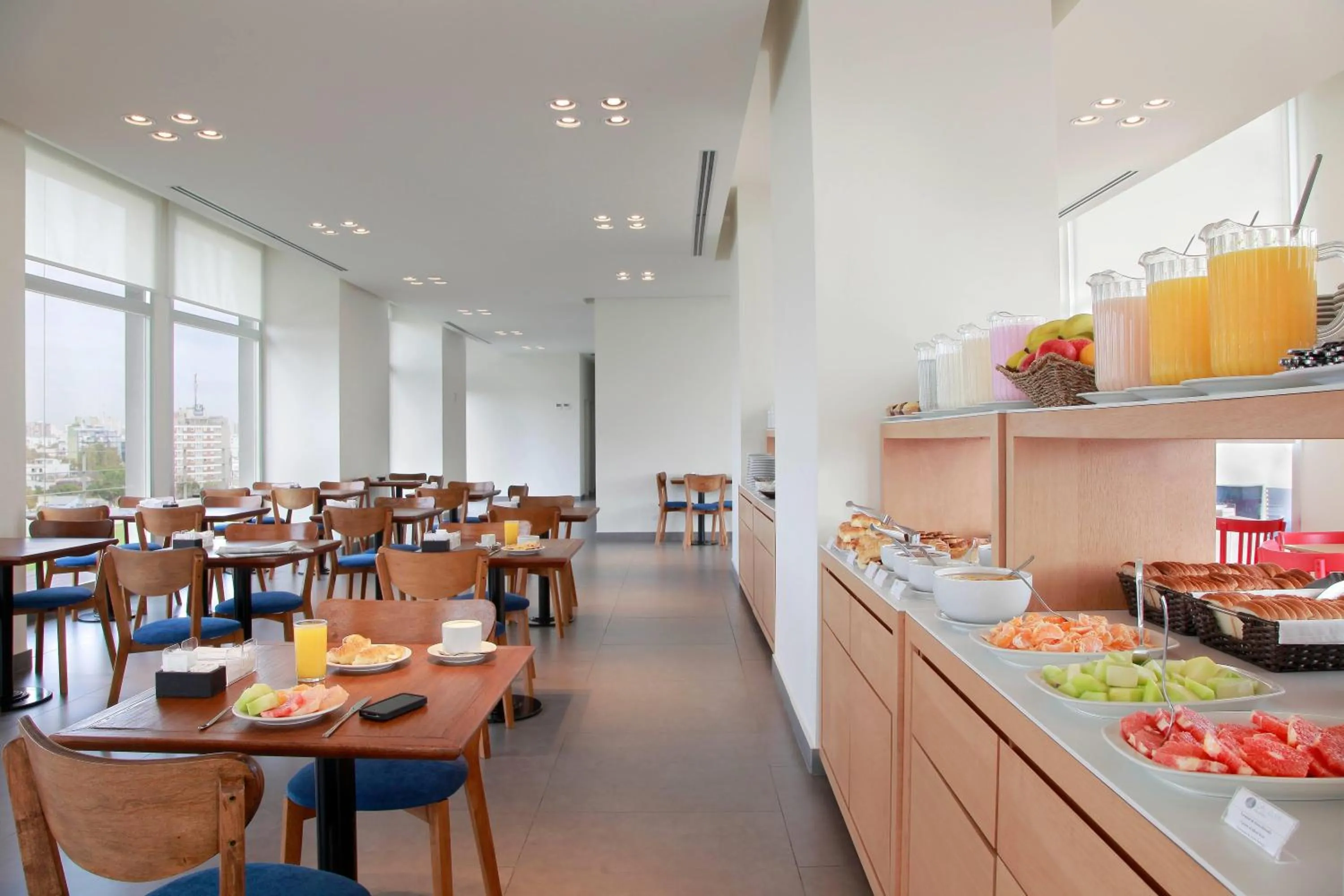 Breakfast in Dazzler by Wyndham Buenos Aires Palermo