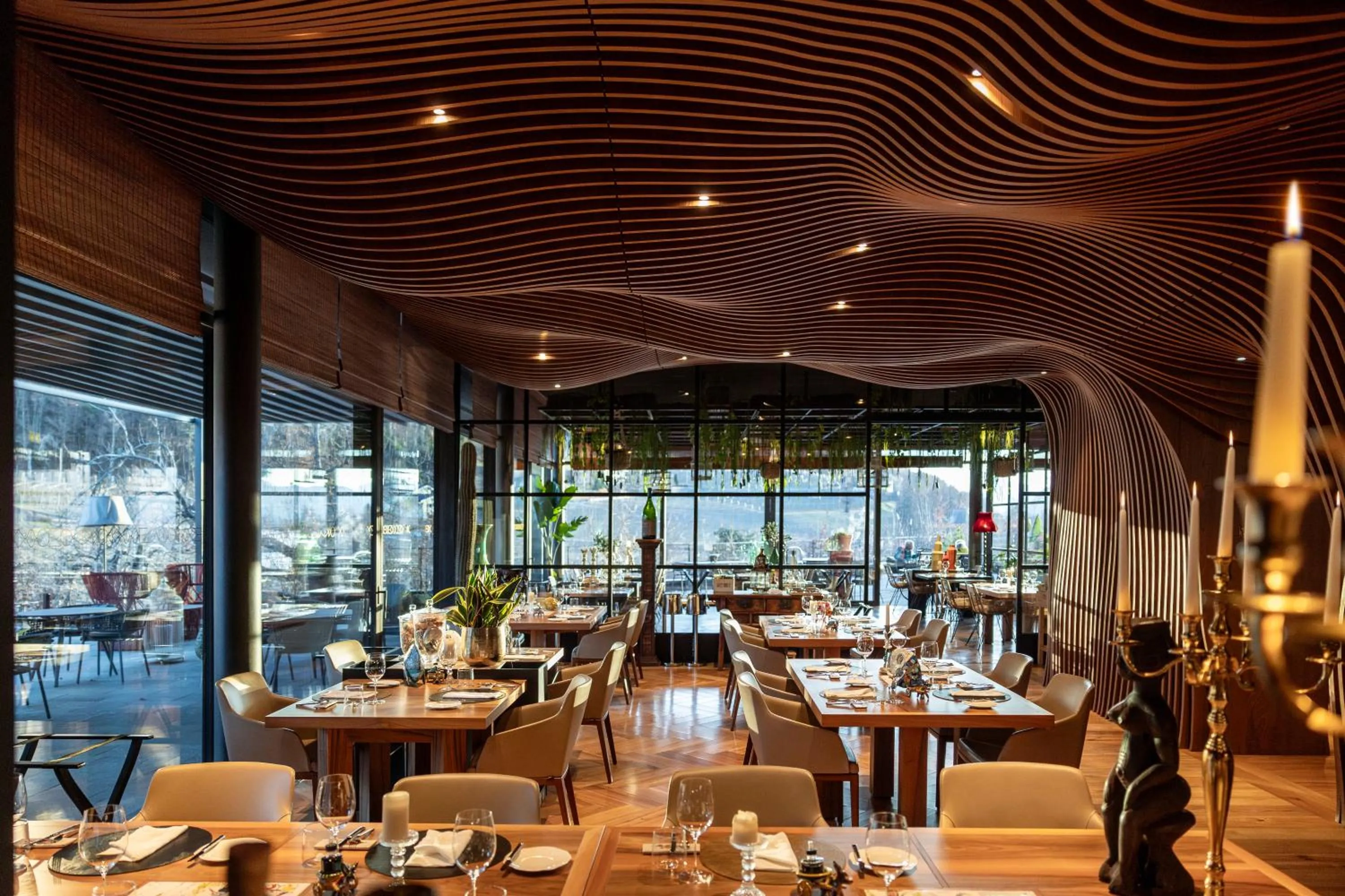 Restaurant/places to eat in Manna Resort