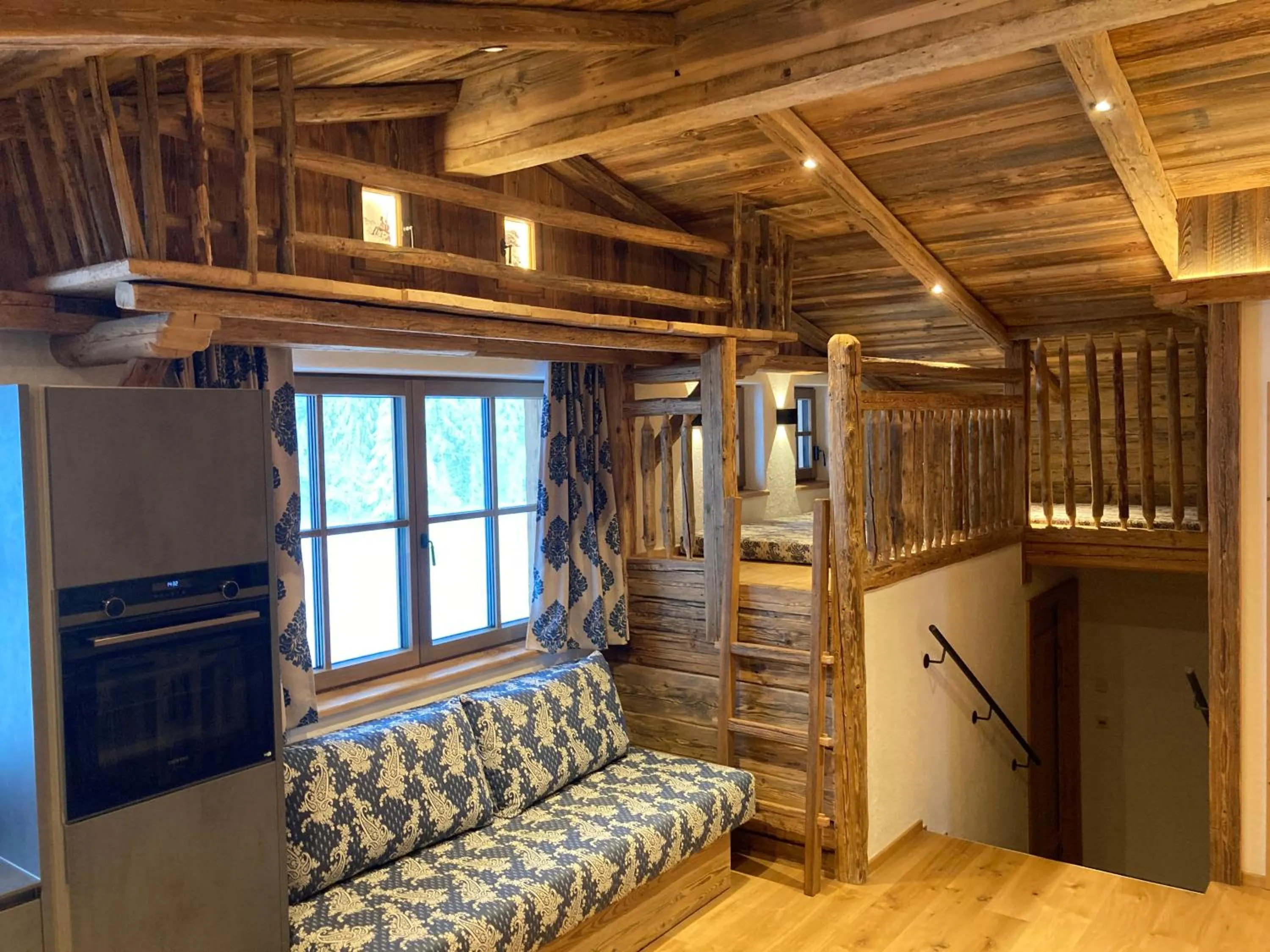 Communal lounge/ TV room, Bed in Stadl Chalet Ischgl