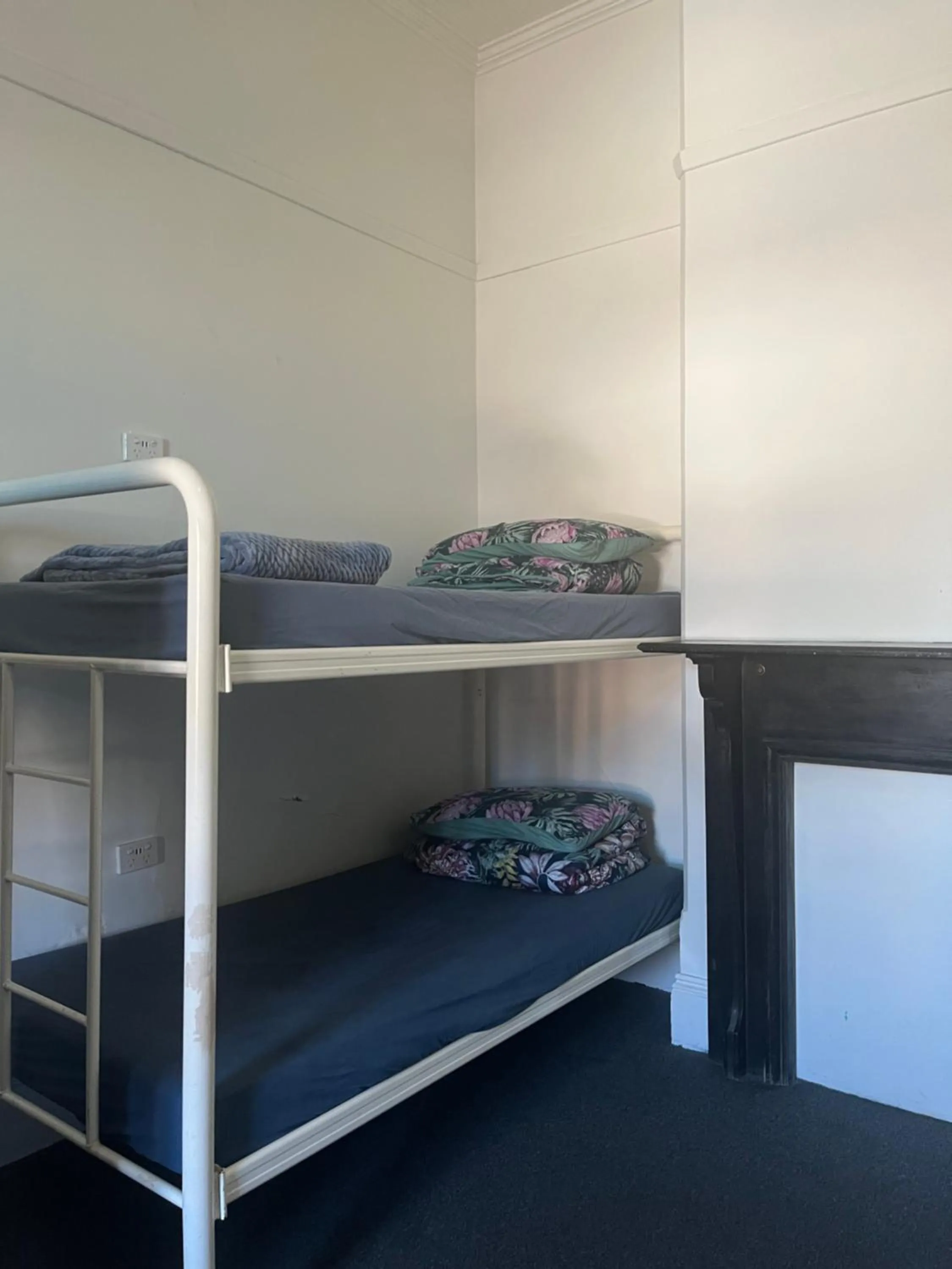 Bedroom, Bed in Backpackers Newcastle