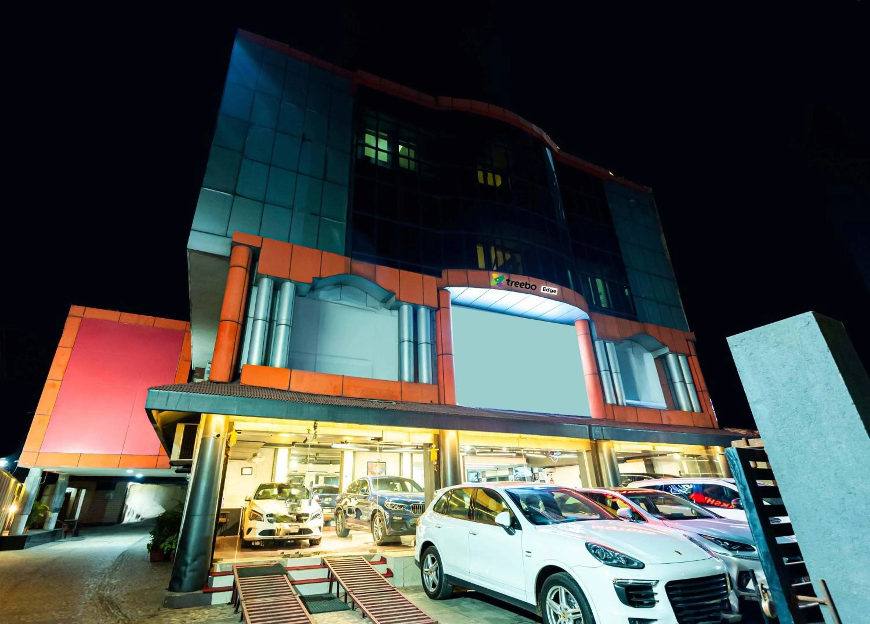 Property building in Treebo Edge Raipur Railway Station