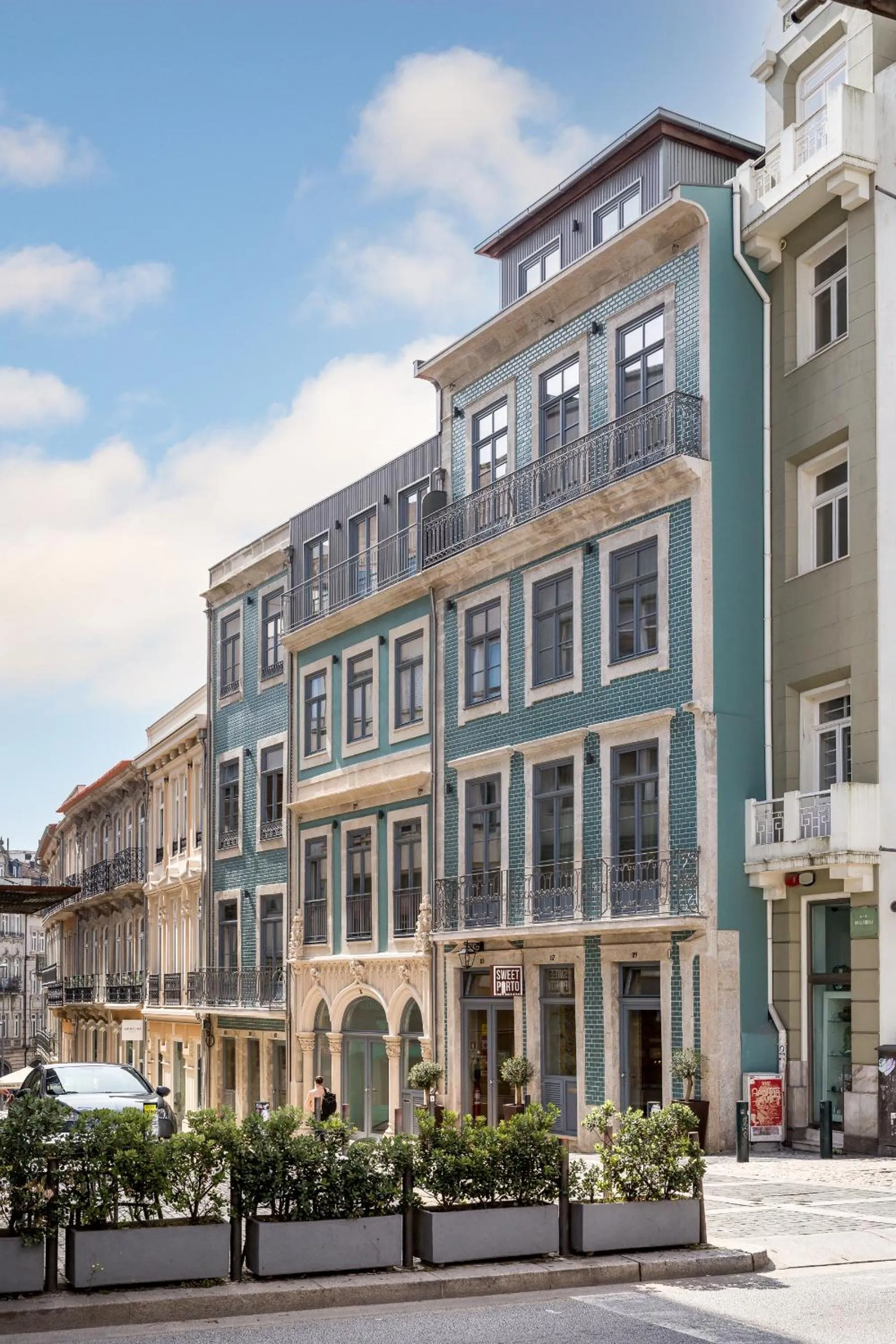 Property building in Legends House by Sweet Porto