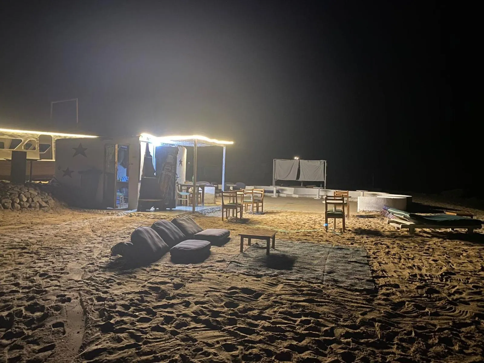 Night in OASIS Resort