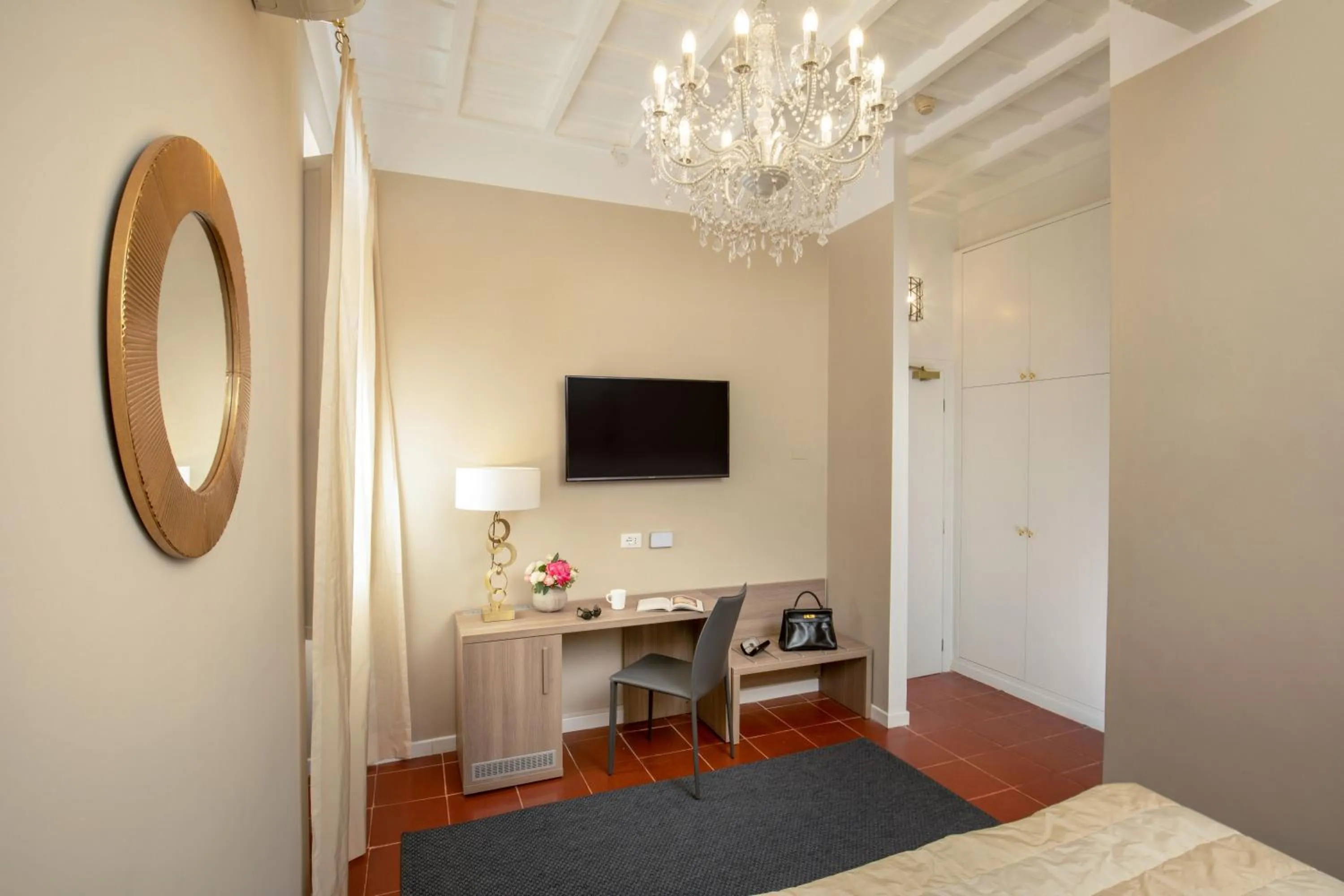 TV and multimedia, Bed in Belsiana House