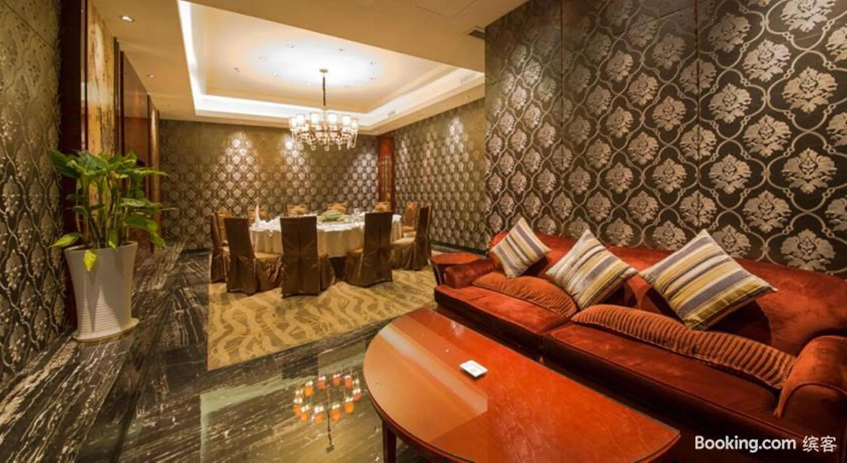 Area and facilities in Shu Guang International Hotel