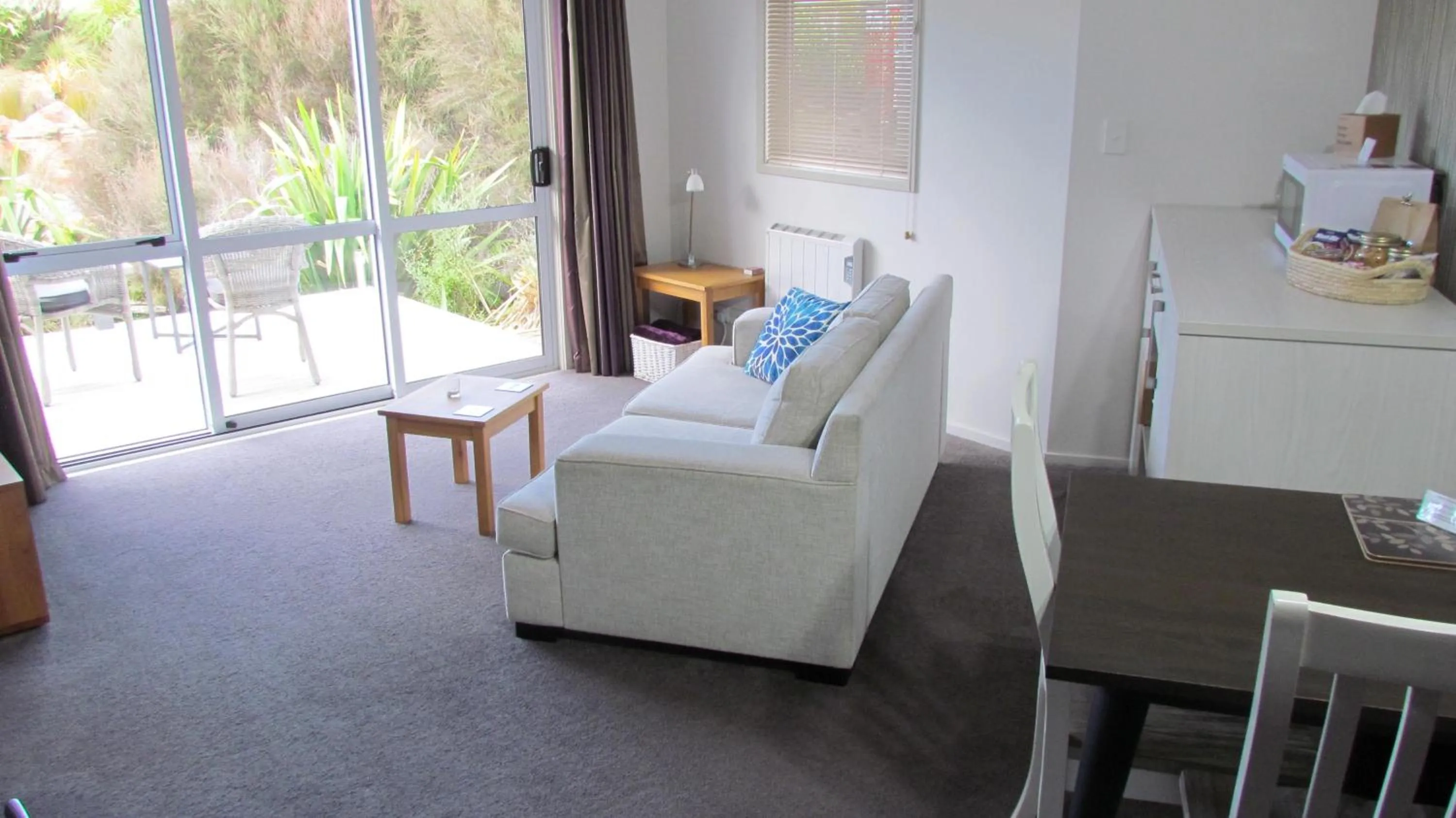Living room in Tongariro Suites