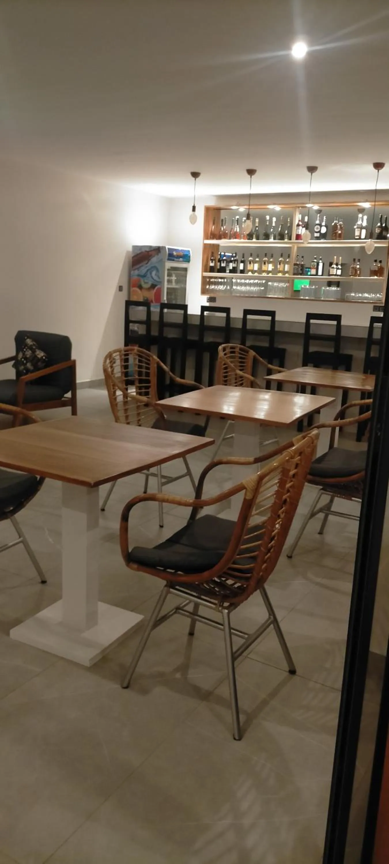 Restaurant/places to eat in AZURIA HOTEL