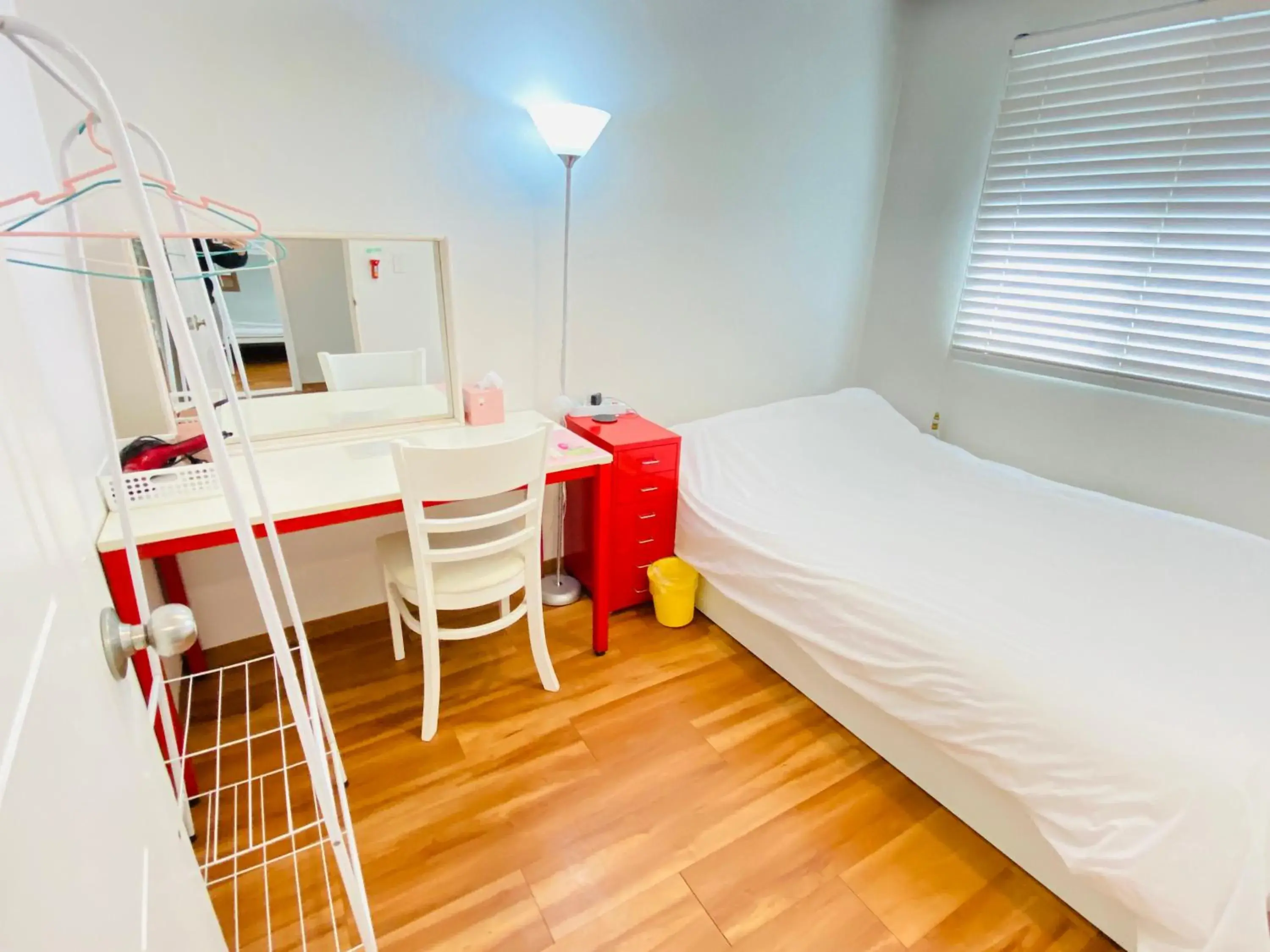 Double Room with Shared Bathroom in Aroha Guesthouse Seoul Station Double Room with Shared Bathroom in Aroha Guesthouse Seoul Station