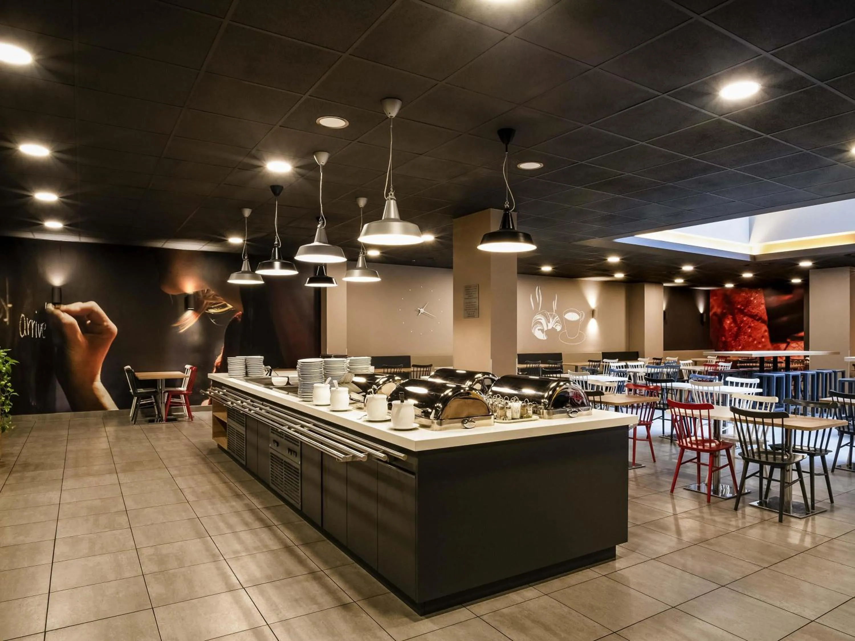 Restaurant/places to eat in Ibis Praha Old Town