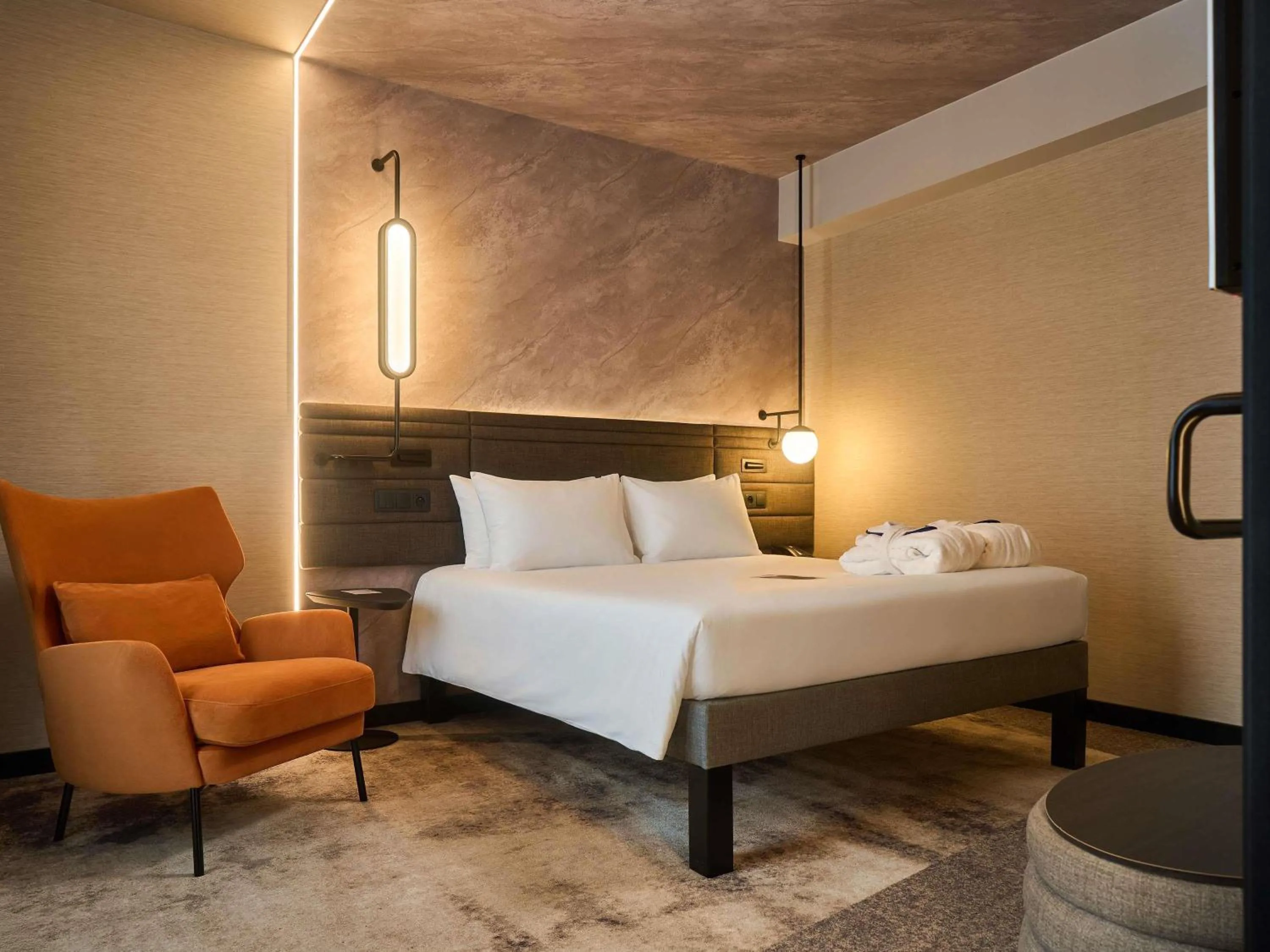 Bedroom, Bed in Novotel Praha Wenceslas Square