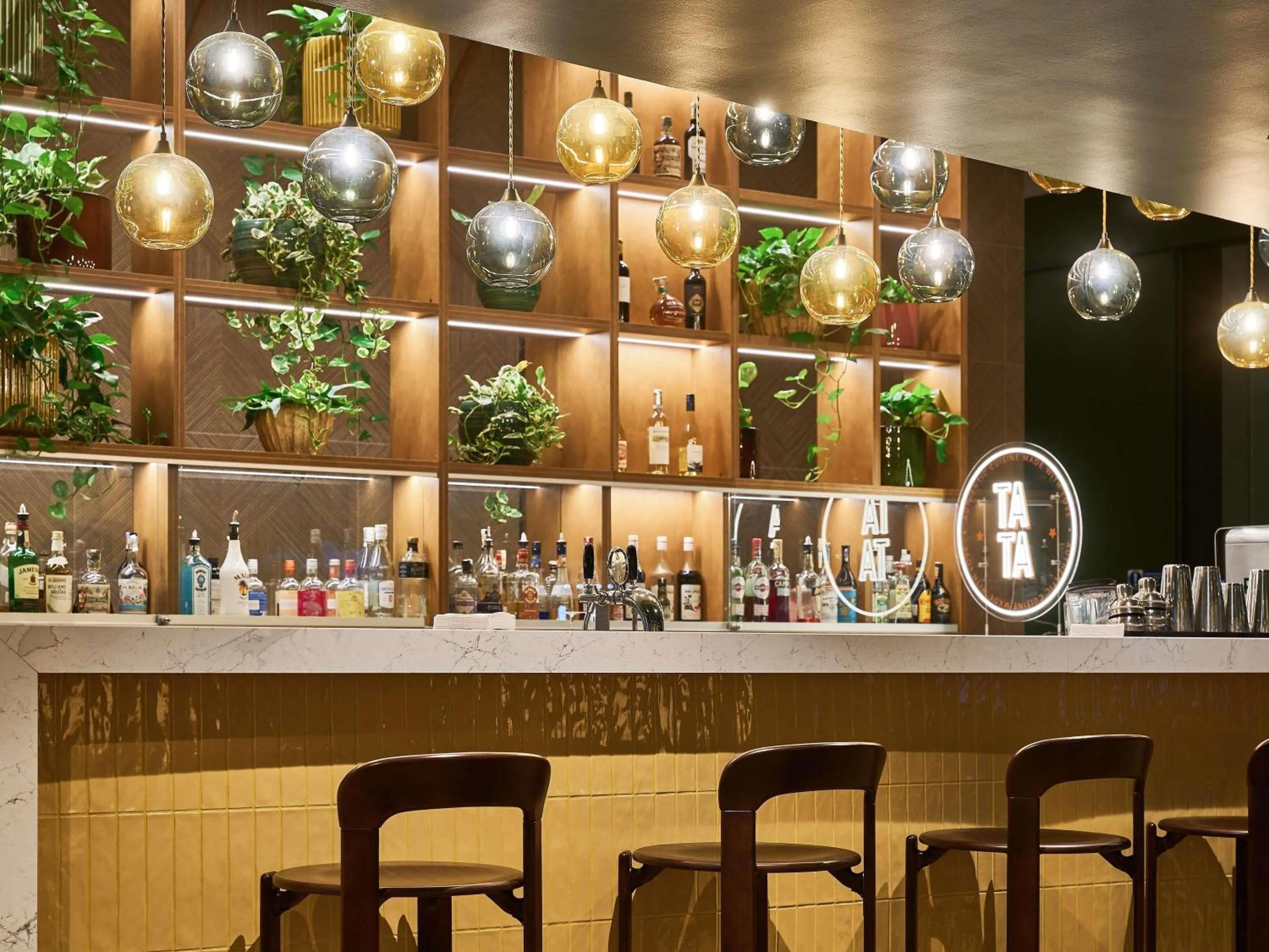 Lounge or bar in Novotel Praha Wenceslas Square