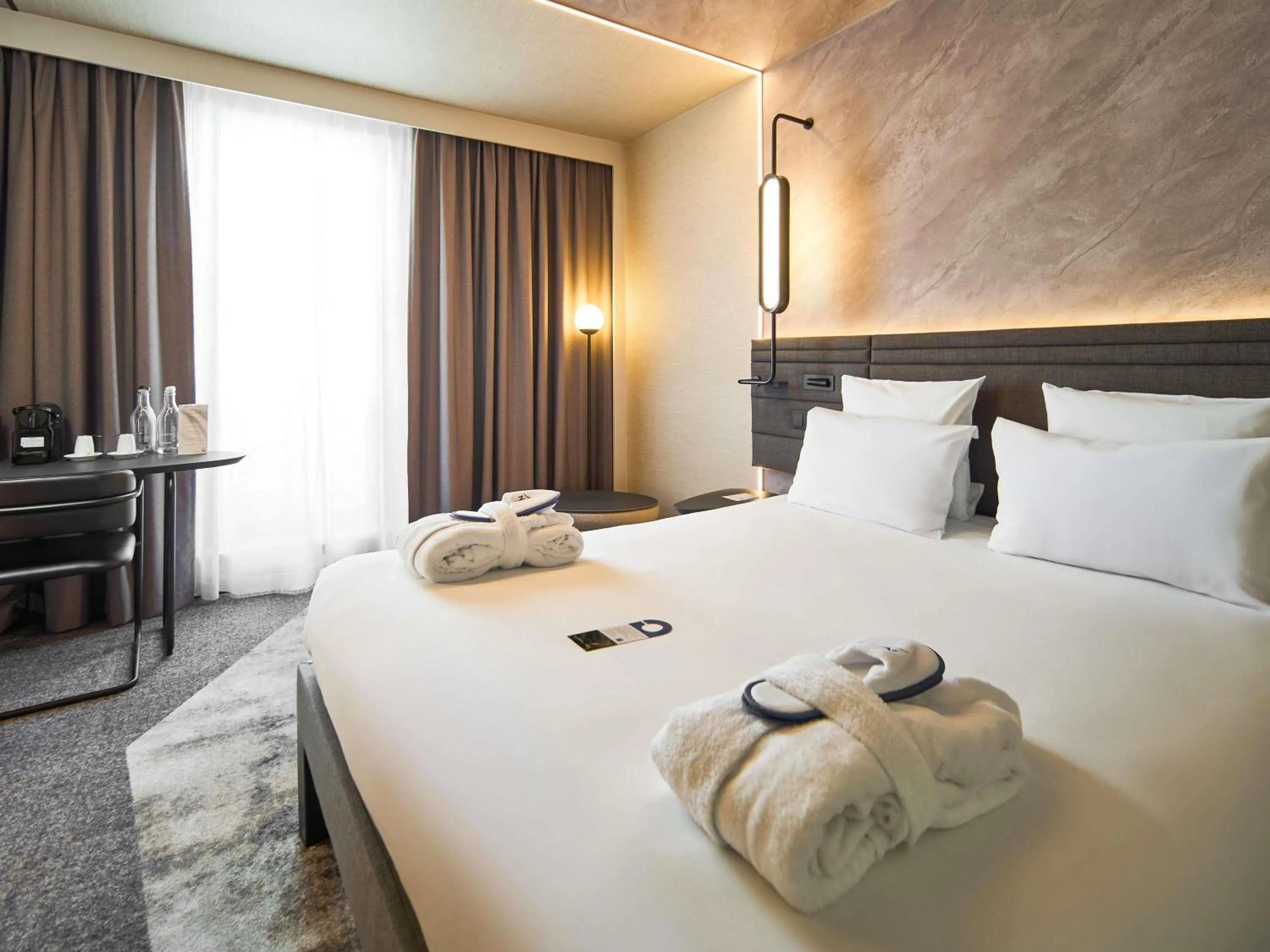 Bedroom, Bed in Novotel Praha Wenceslas Square