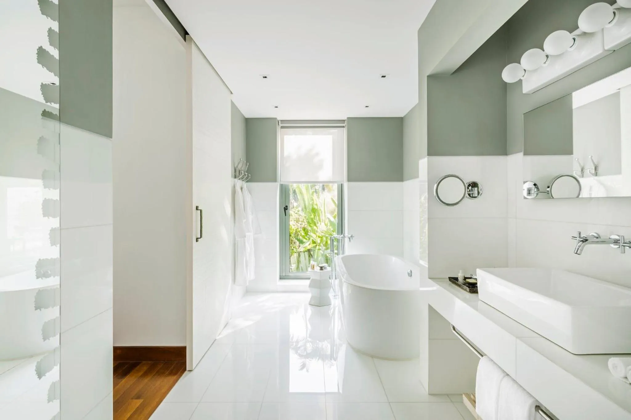 Photo of the whole room in COMO Point Yamu, Phuket