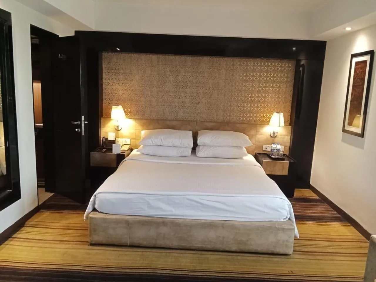 Bedroom, Bed in Fortune District Centre, Ghaziabad - Member ITC Hotels' Group