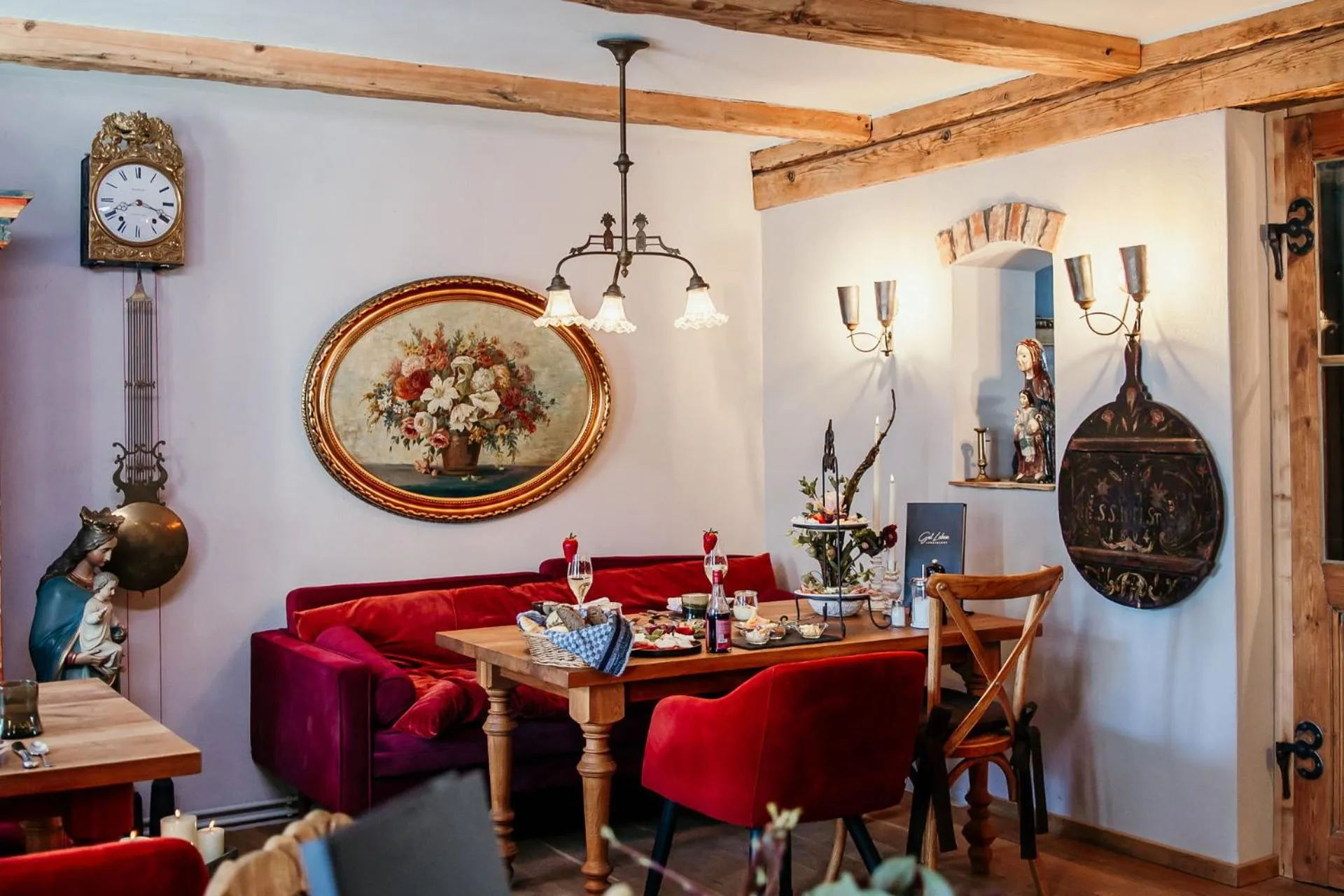 Restaurant/places to eat in Gut Leben Landresort