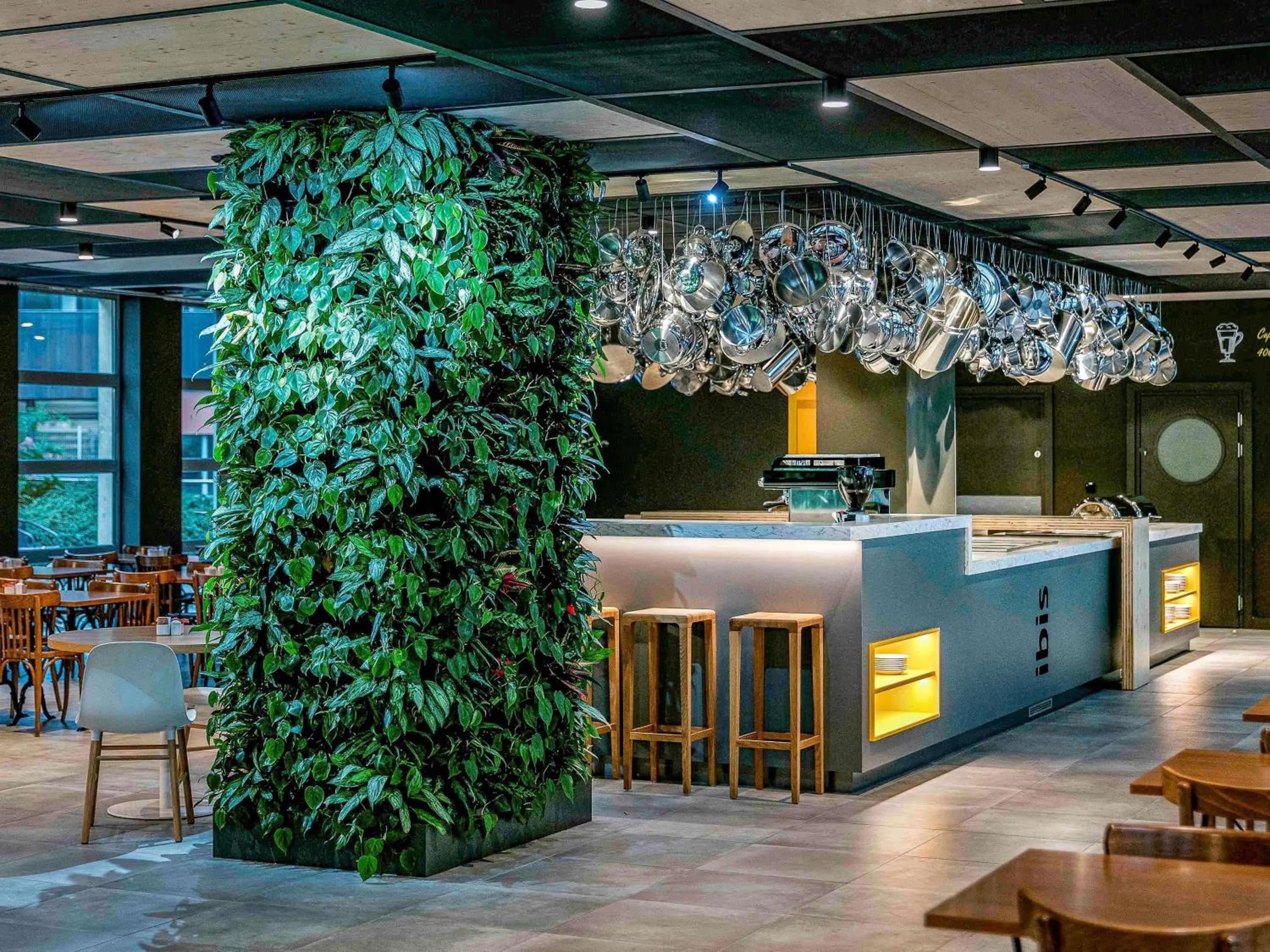 Lounge or bar in Ibis Praha Wenceslas Square