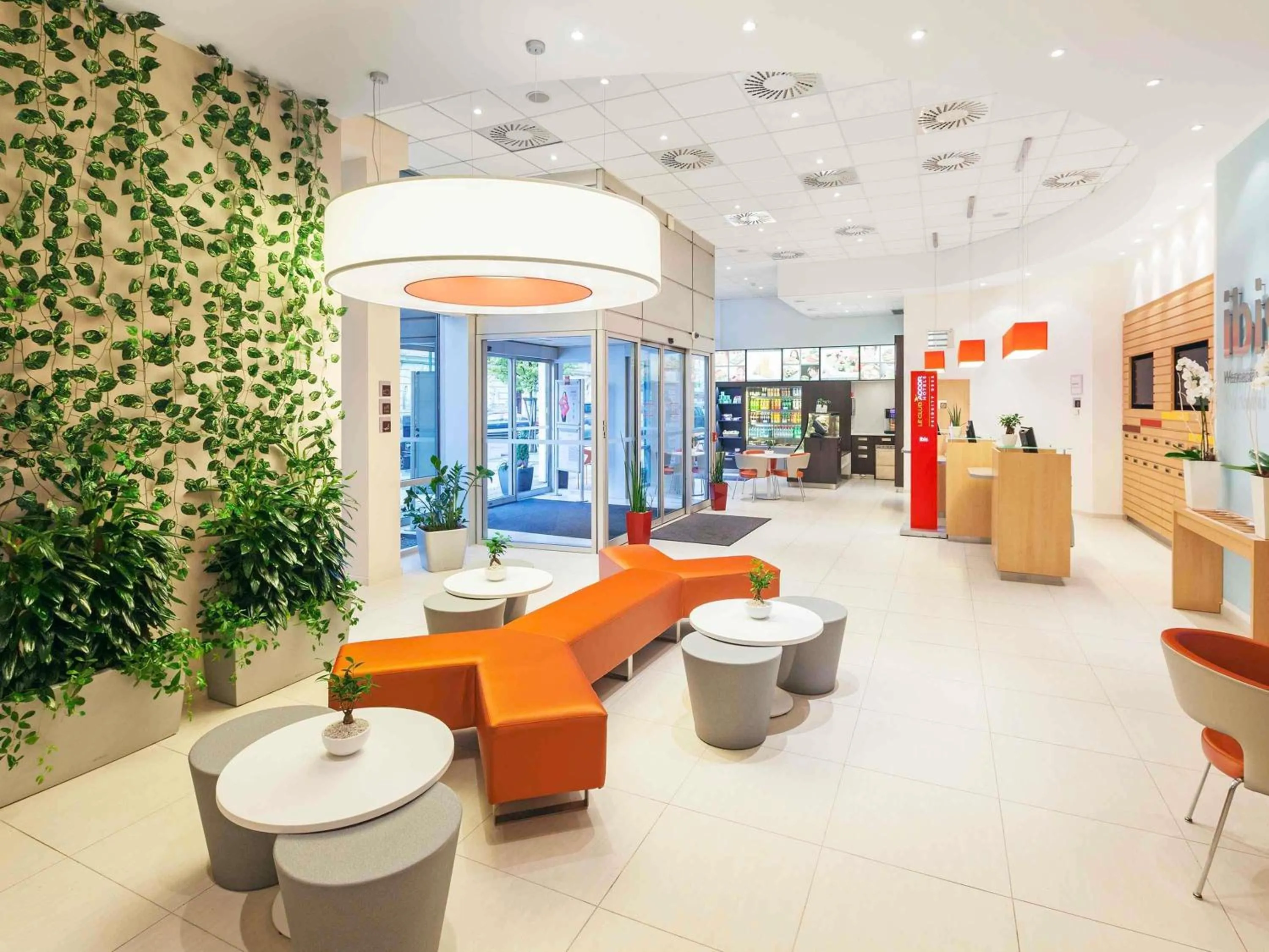 Lobby or reception in Ibis Praha Wenceslas Square