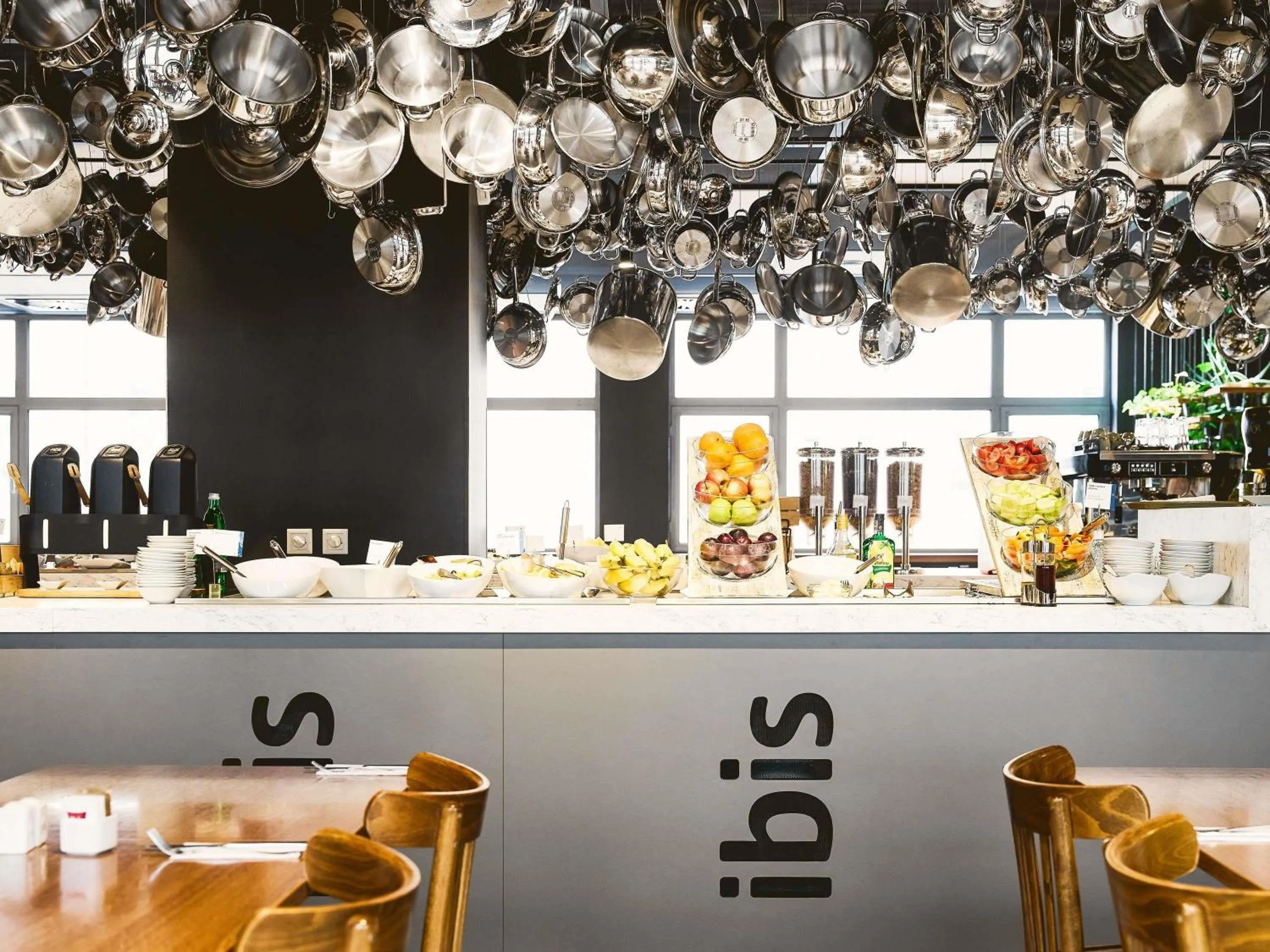 Food and drinks in Ibis Praha Wenceslas Square