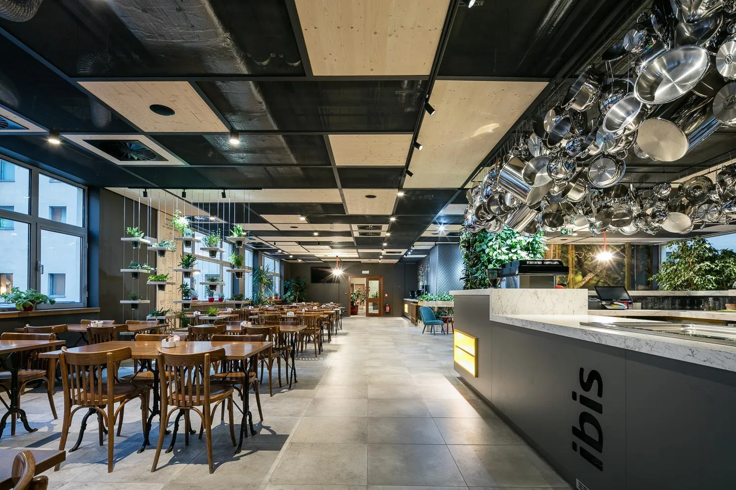 Restaurant/places to eat in Ibis Praha Wenceslas Square