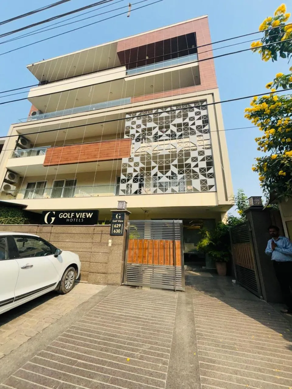 Property building in Hotel Golf View Suites-Golf Course Road Gurgaon