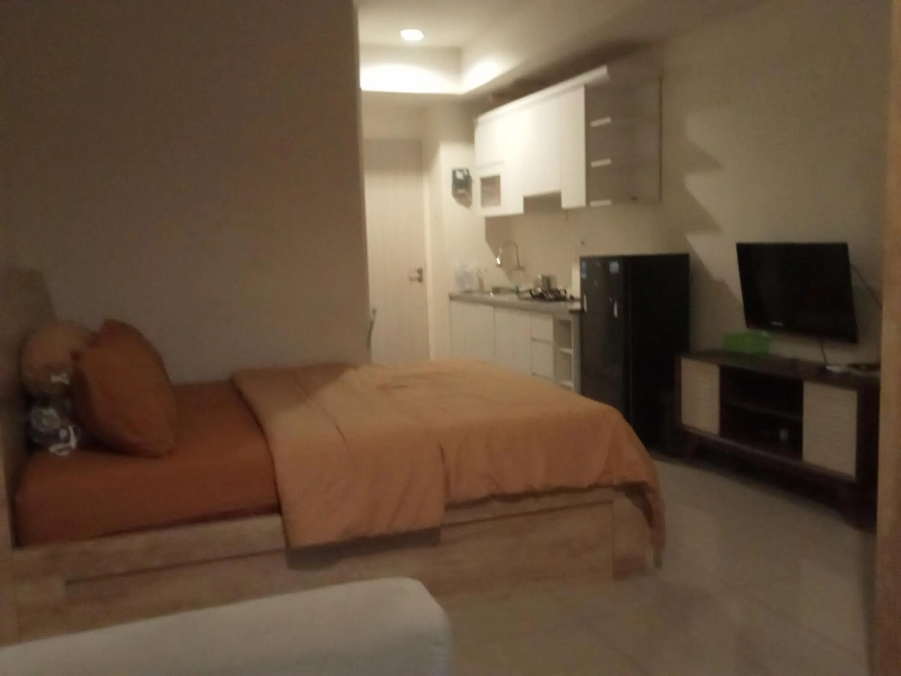 Apartemen Grand Kamala Lagoon Bekasi By Cicie Room