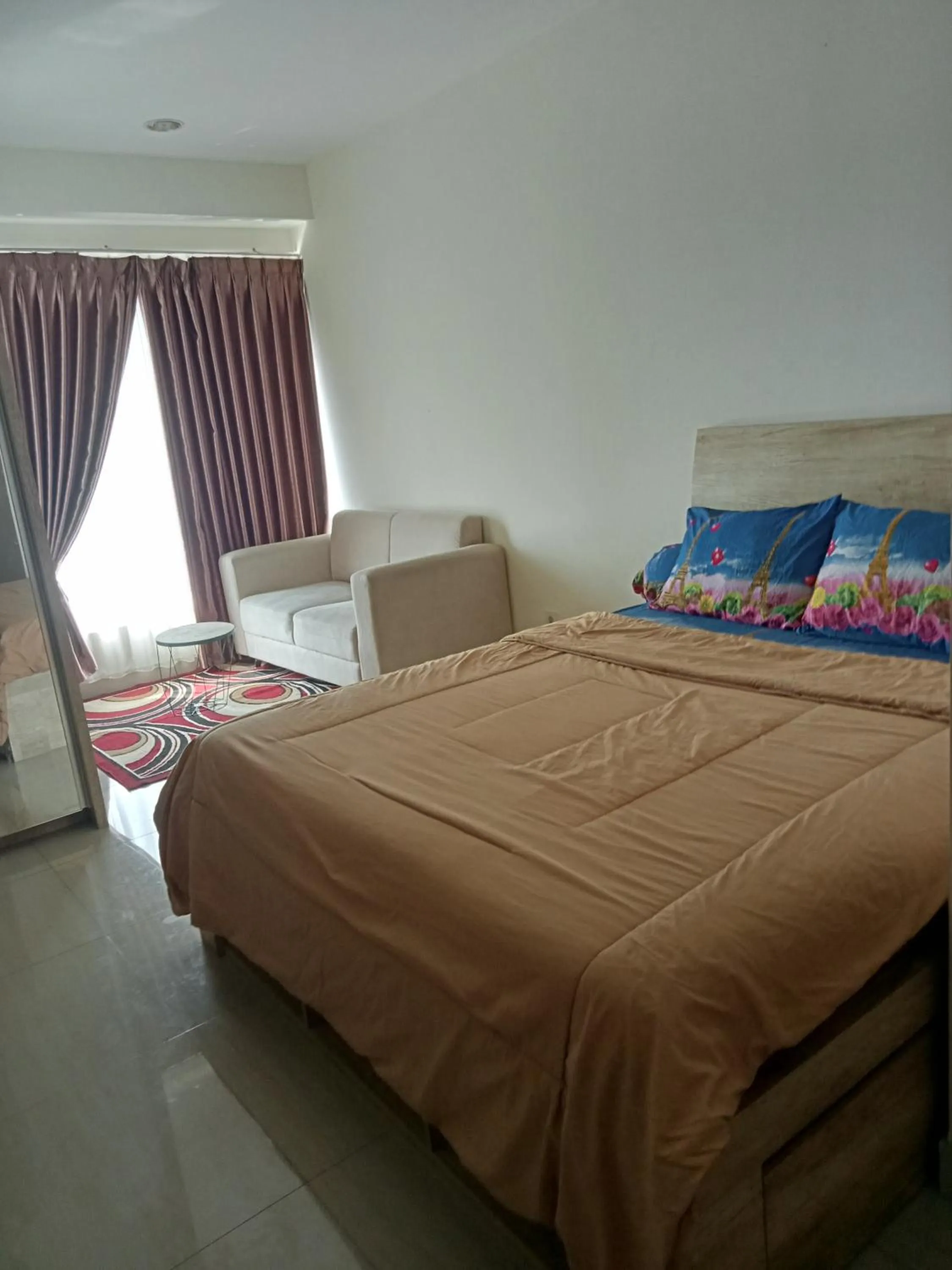 Bed in Apartemen Grand Kamala Lagoon Bekasi By Cicie Room