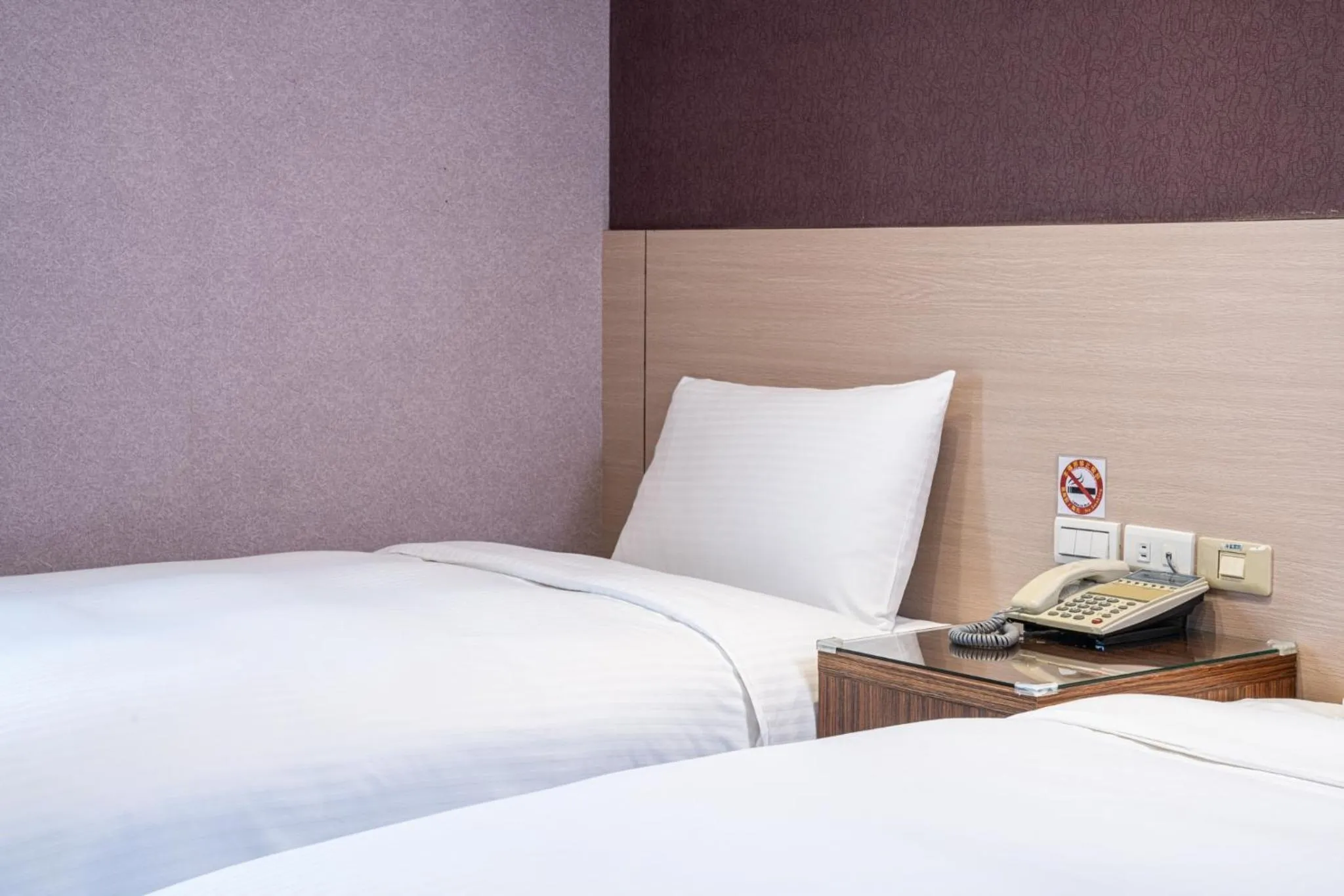 Bedroom, Bed in KKS Hotel