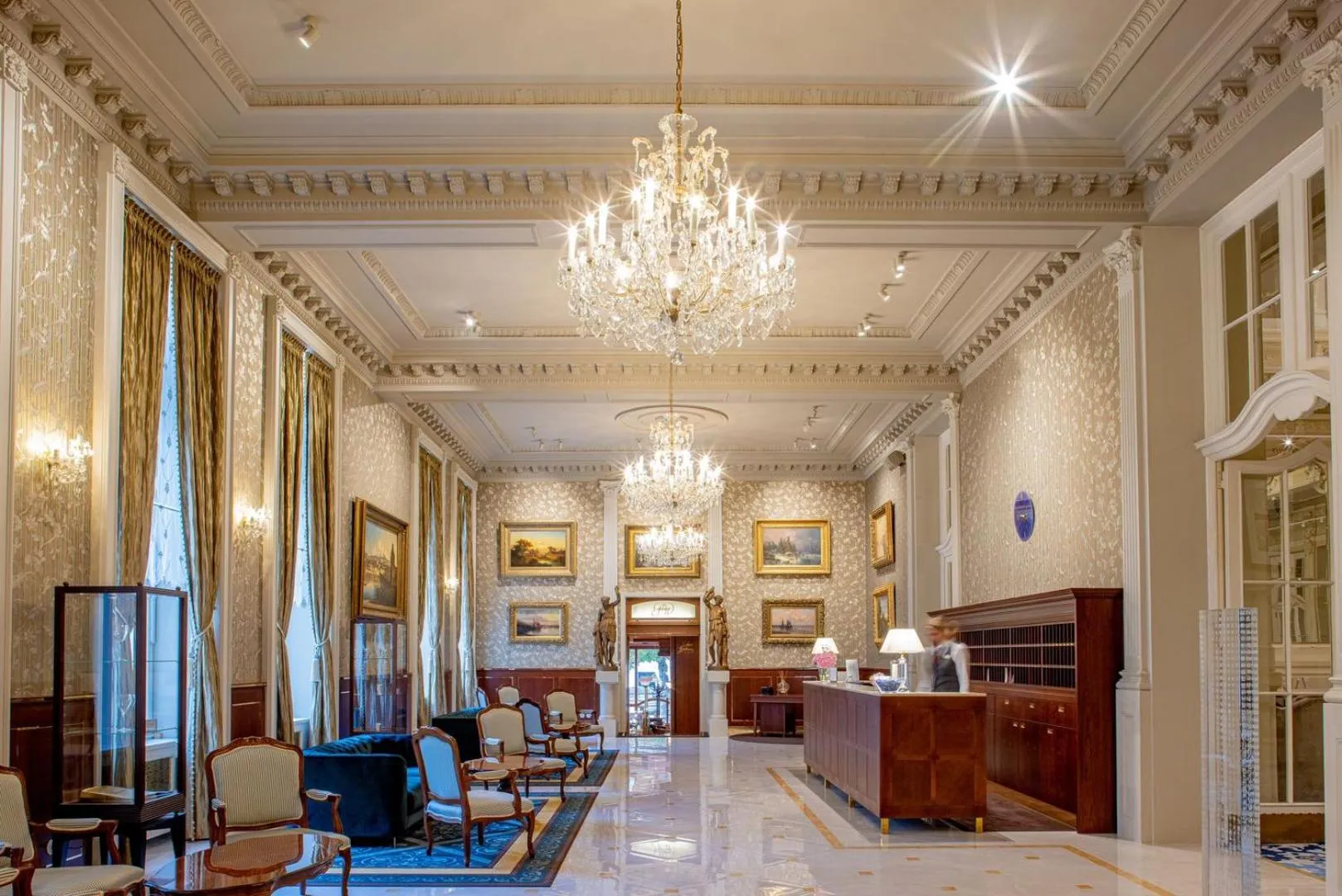 Lobby or reception in Grandhotel Pupp