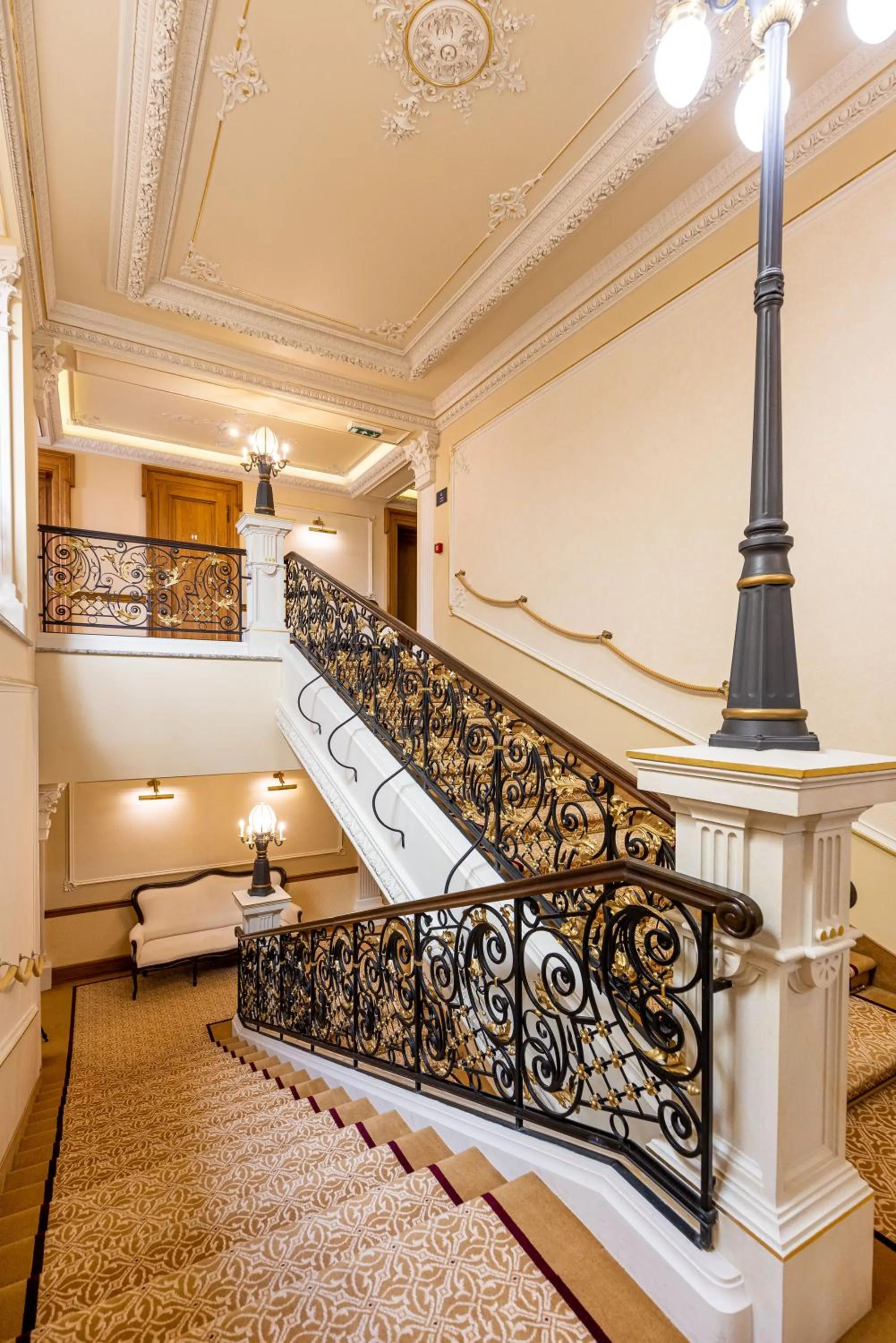 Lobby or reception in Grandhotel Pupp