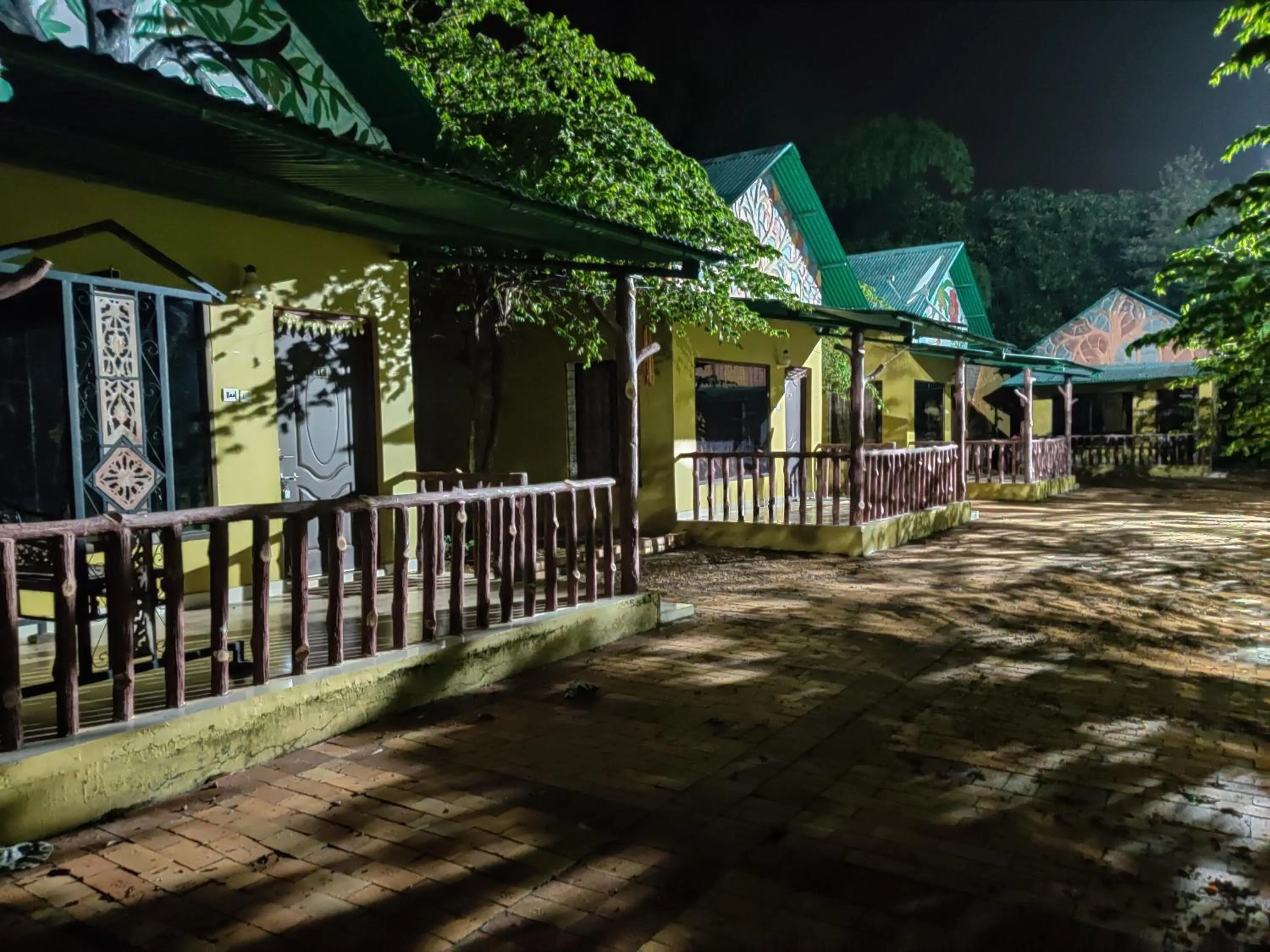 Deluxe Double Room in Vrindavan Gopala Resort