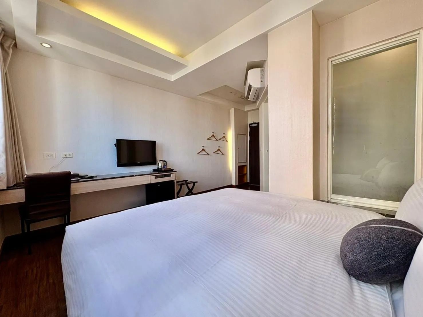 Bed in Tc慢旅花蓮館-近東大門夜市市中心