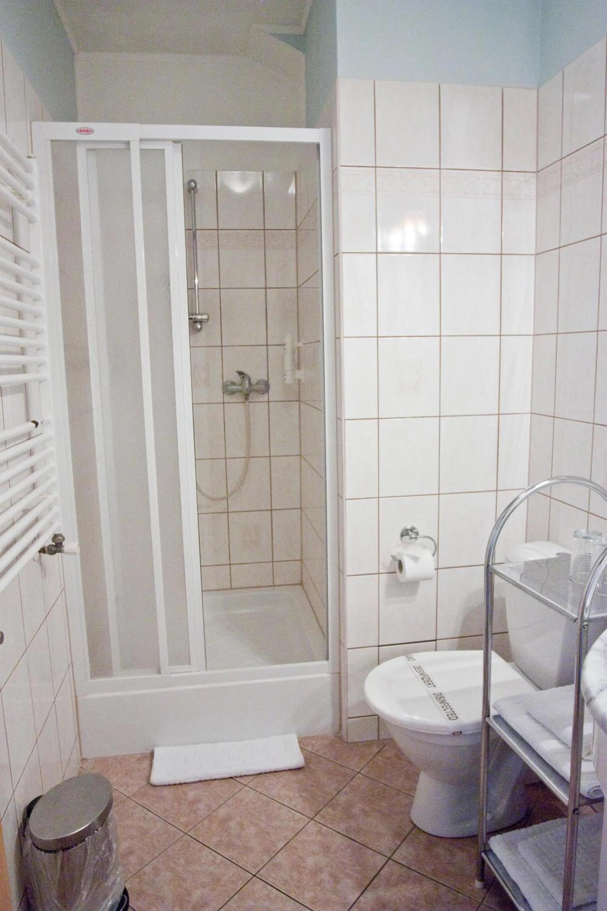 Toilet in EA Hotel Mozart