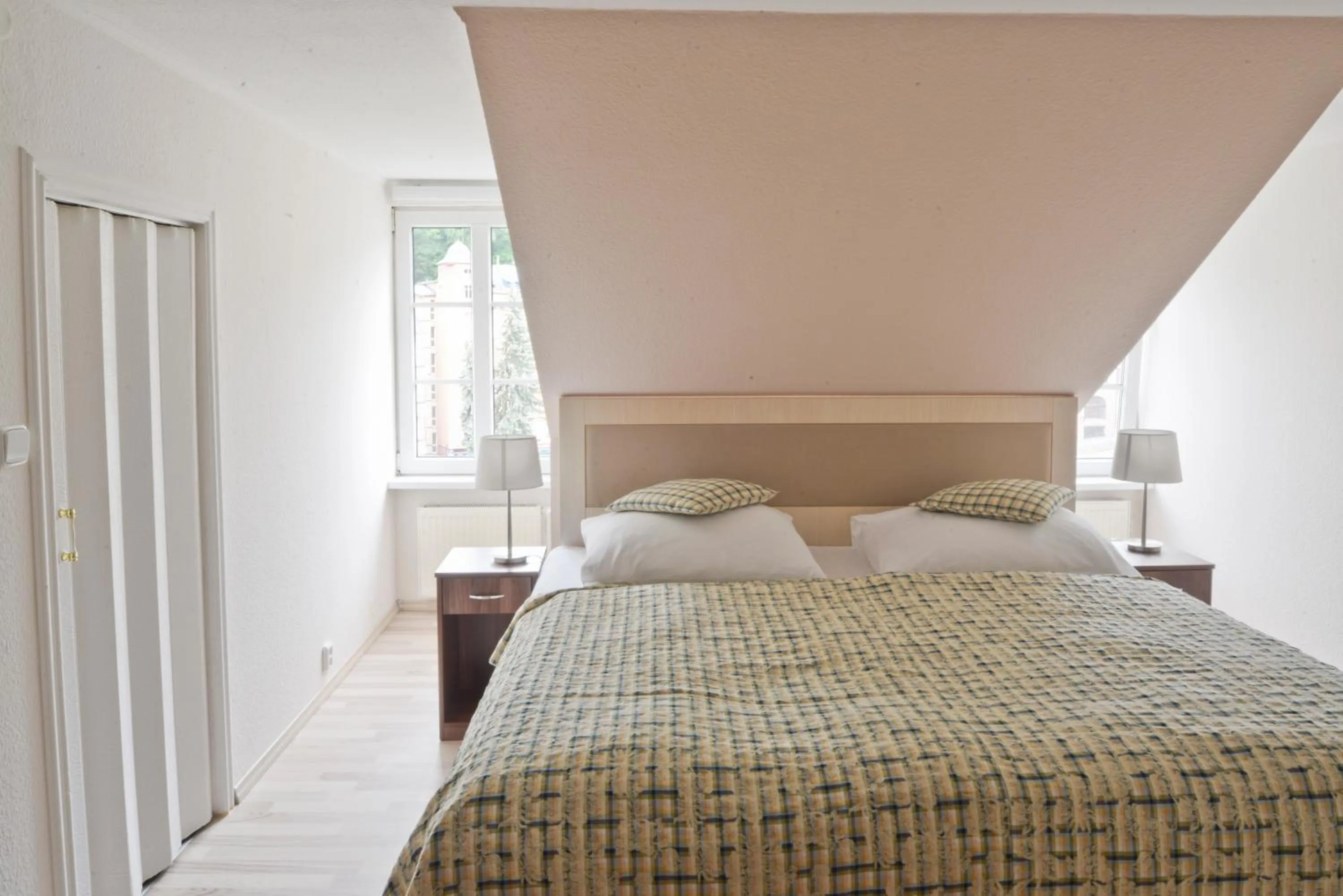 Bedroom, Bed in EA Hotel Mozart