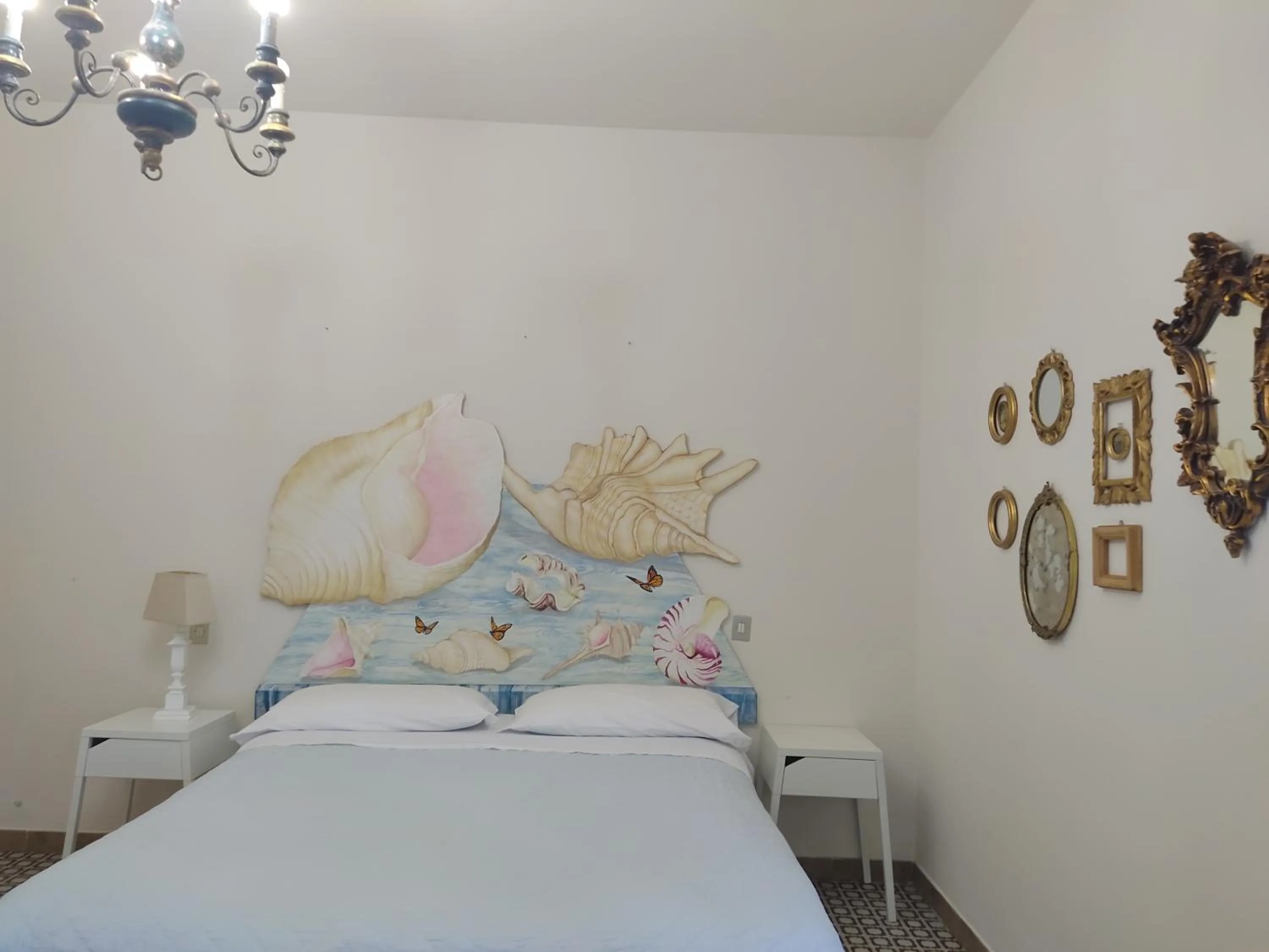 Bed in Villa Carol Appartamento e B&B