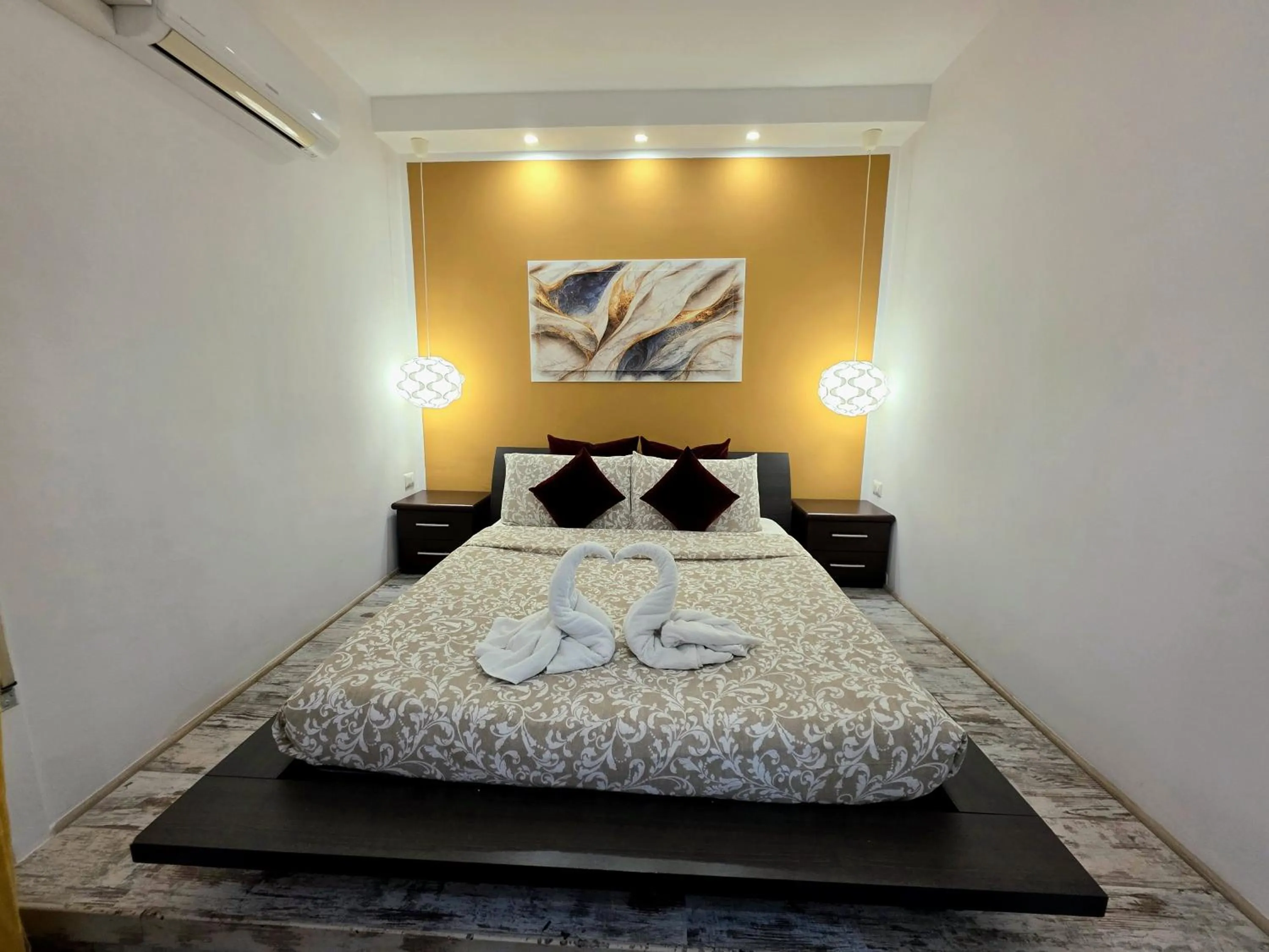 Bed in Appia Avenue 639