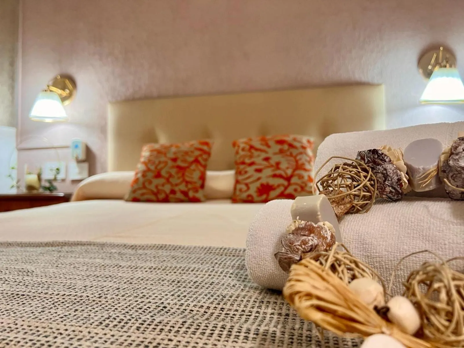 Decorative detail, Bed in Hotel Atlántico Centro