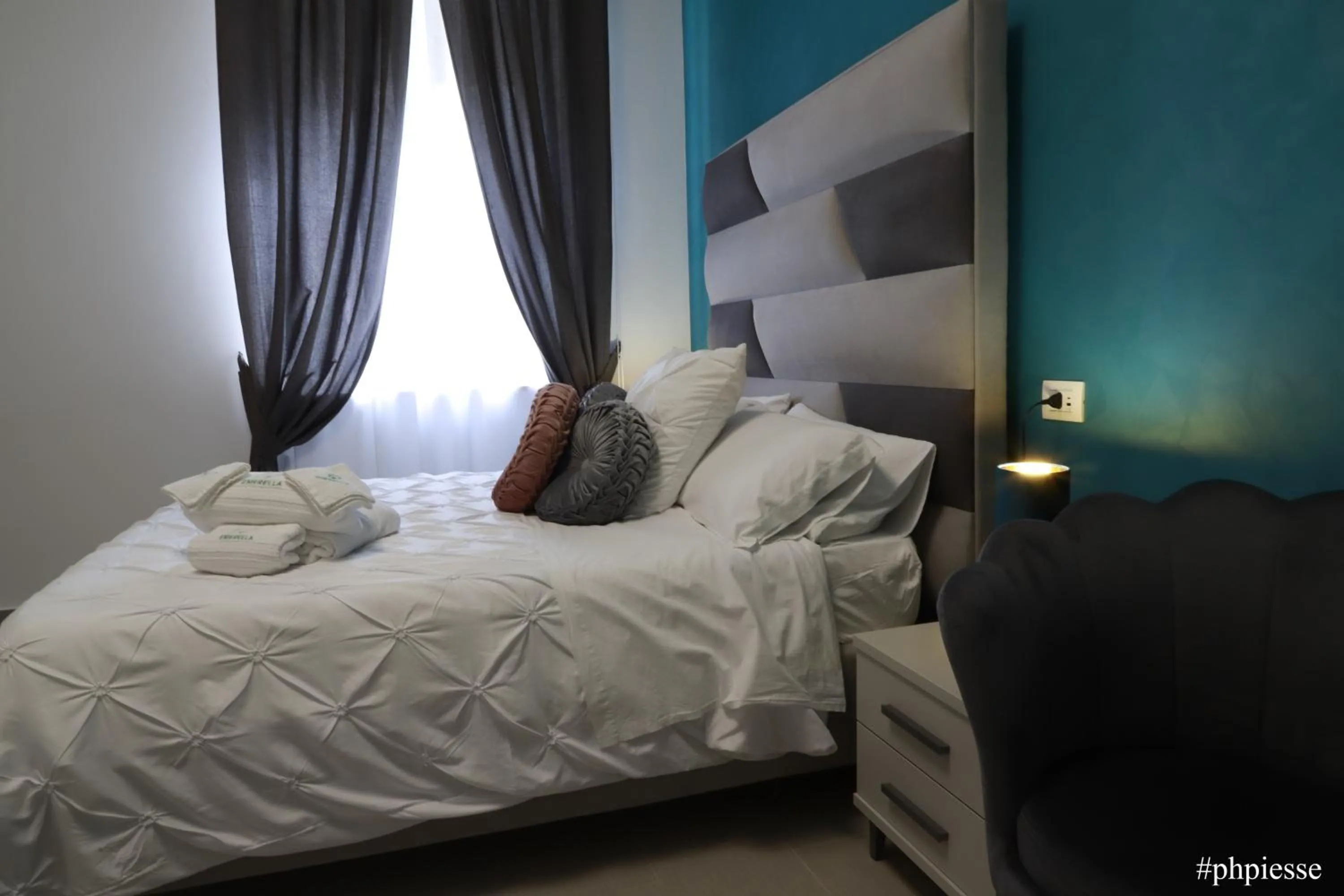 Bed in Emerella Luxury Suites-Siderno Lungomare