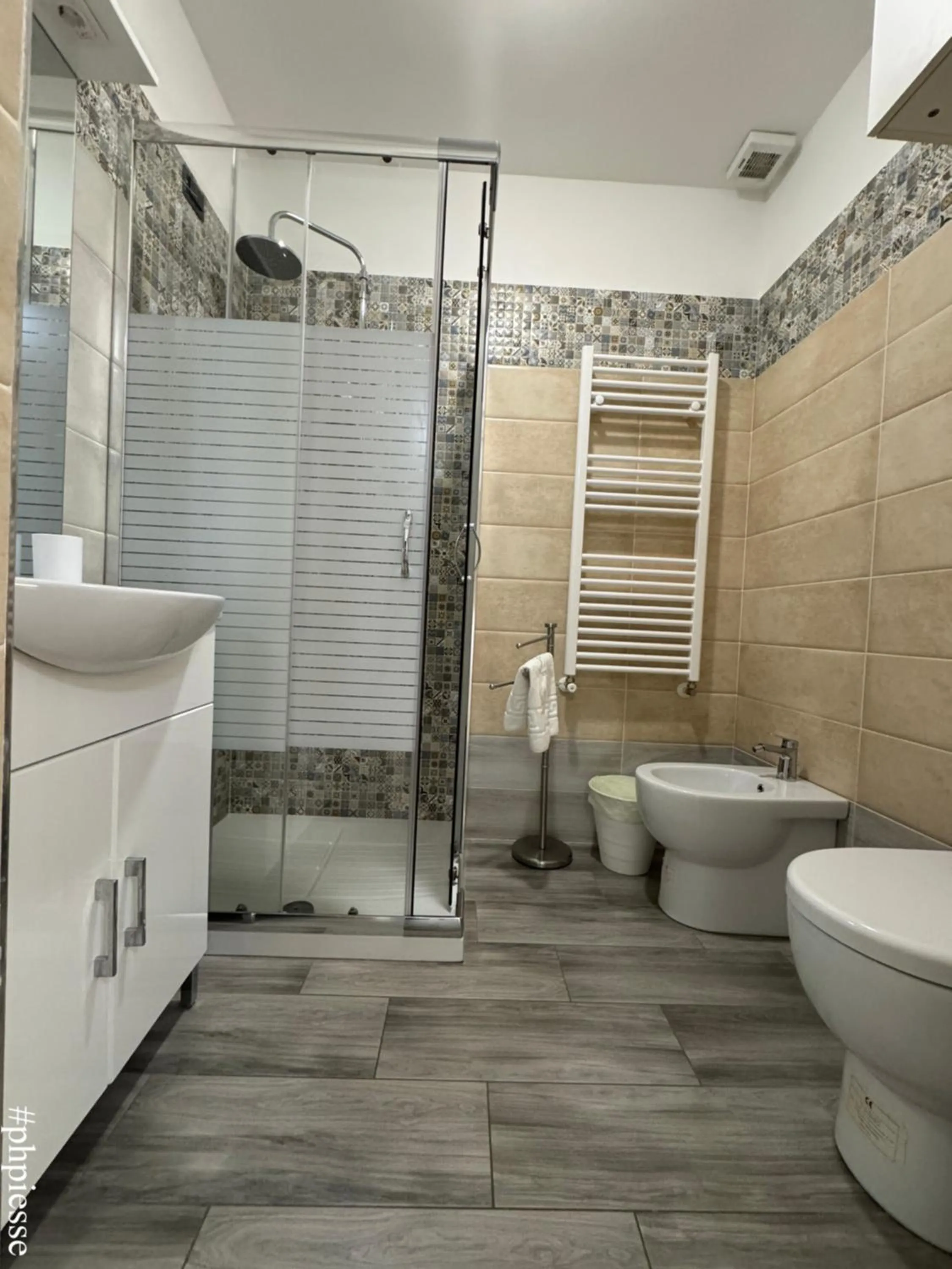 Bathroom in Emerella Luxury Suites-Siderno Lungomare