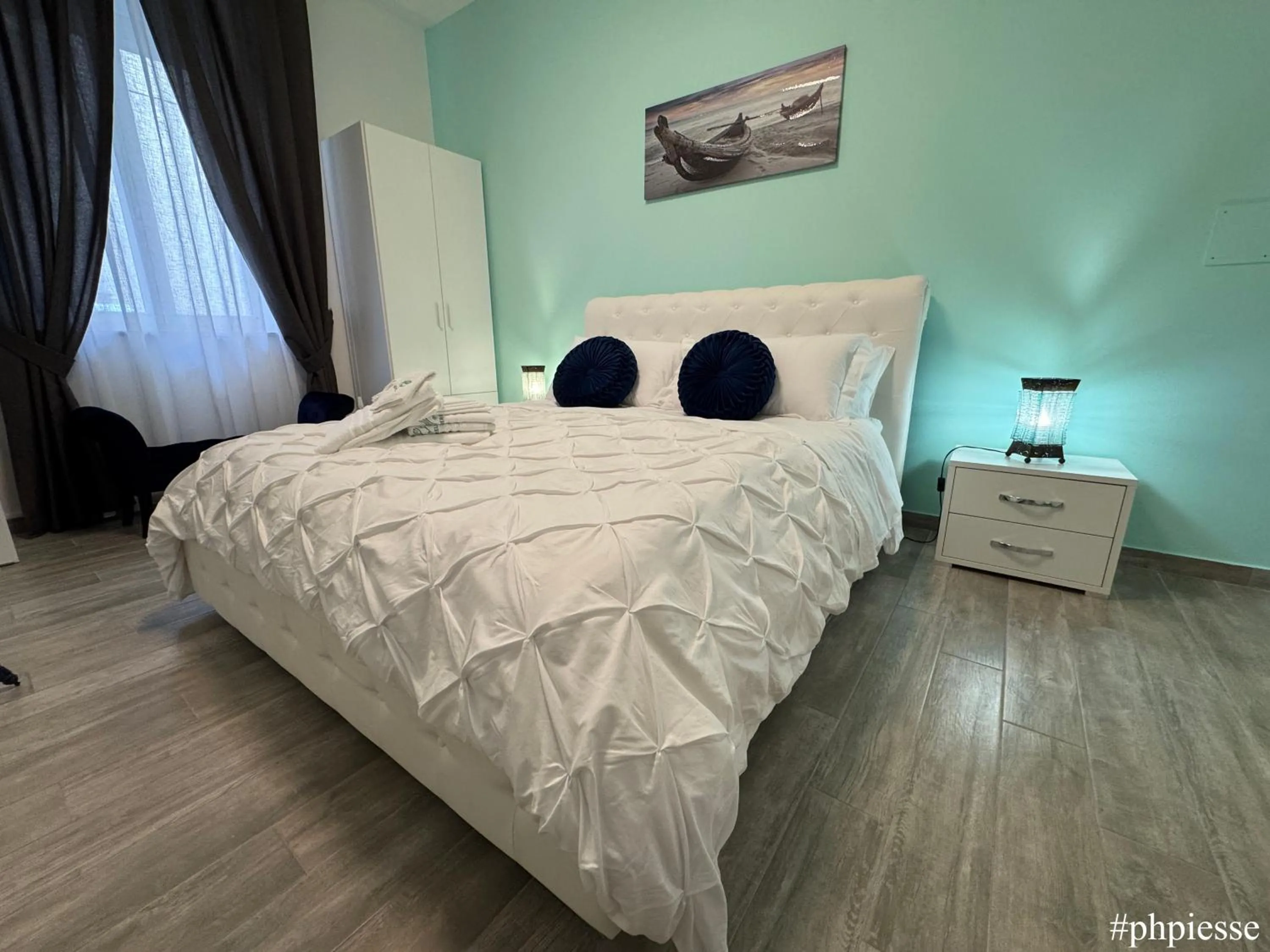 Bed in Emerella Luxury Suites-Siderno Lungomare