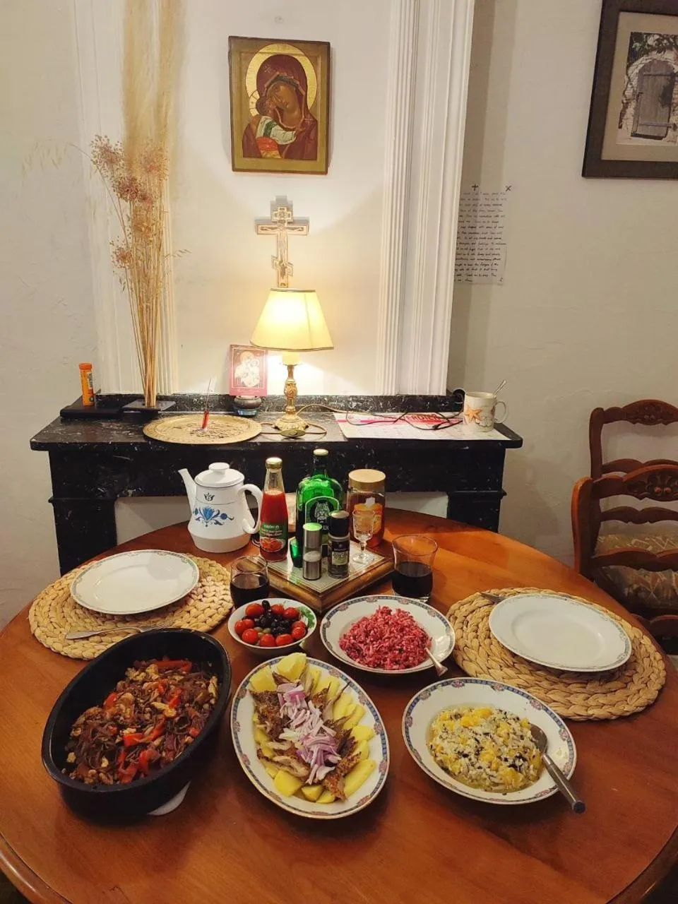 Food and drinks in Chateau View Chambres d'hôtes