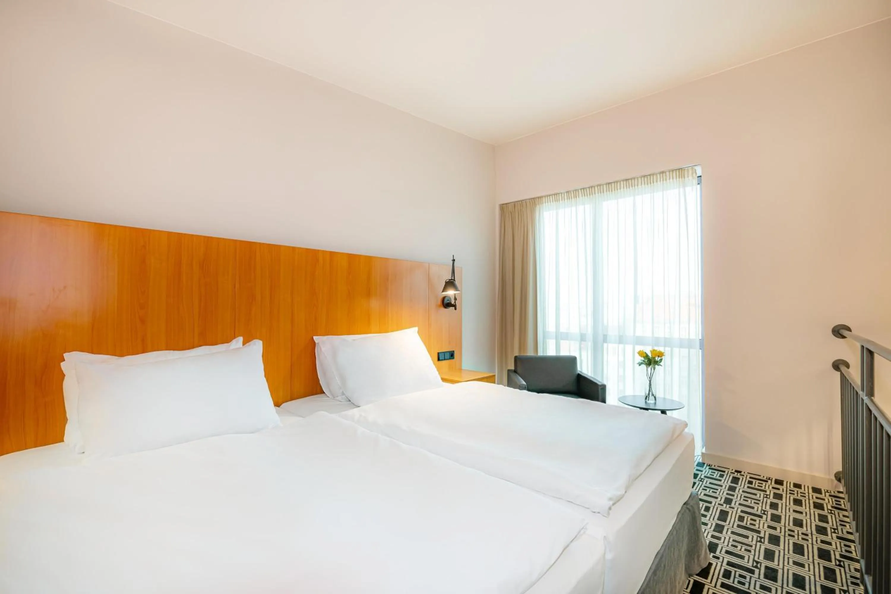 Bedroom, Bed in NH Prague City