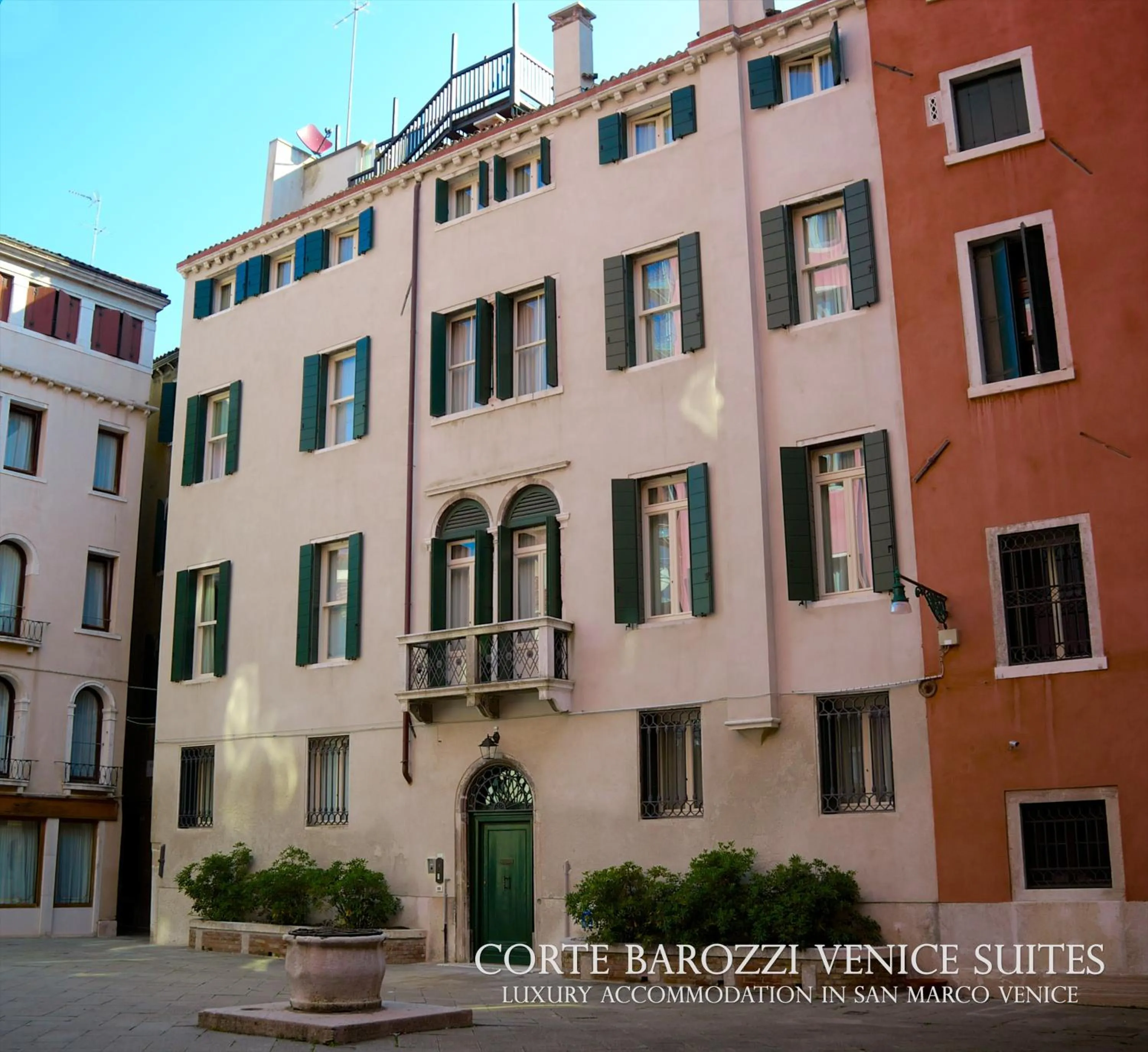 Facade/entrance in Corte Barozzi Venice Suites