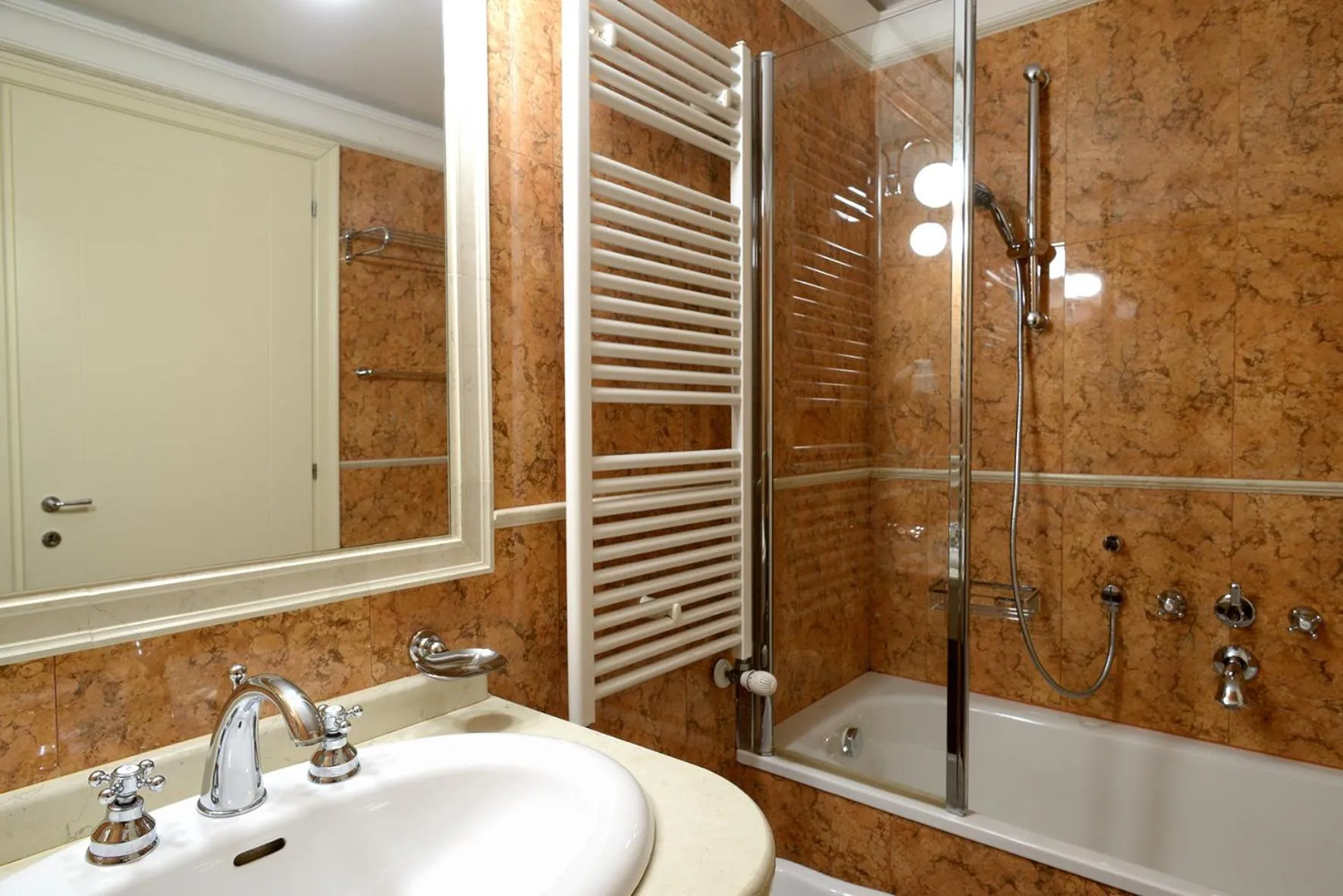 Bathroom in Corte Barozzi Venice Suites