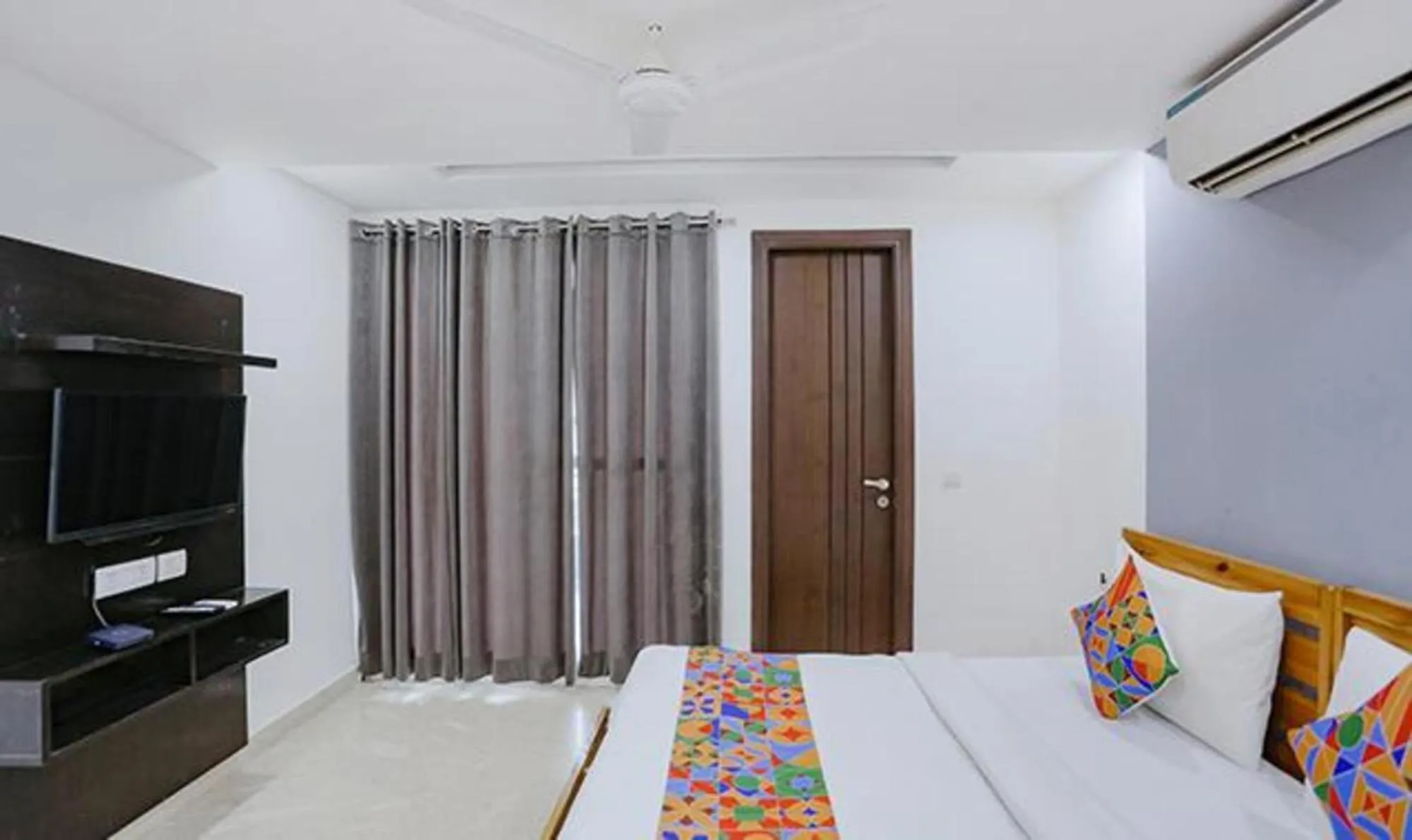 TV and multimedia, Bed in Via Dream Living