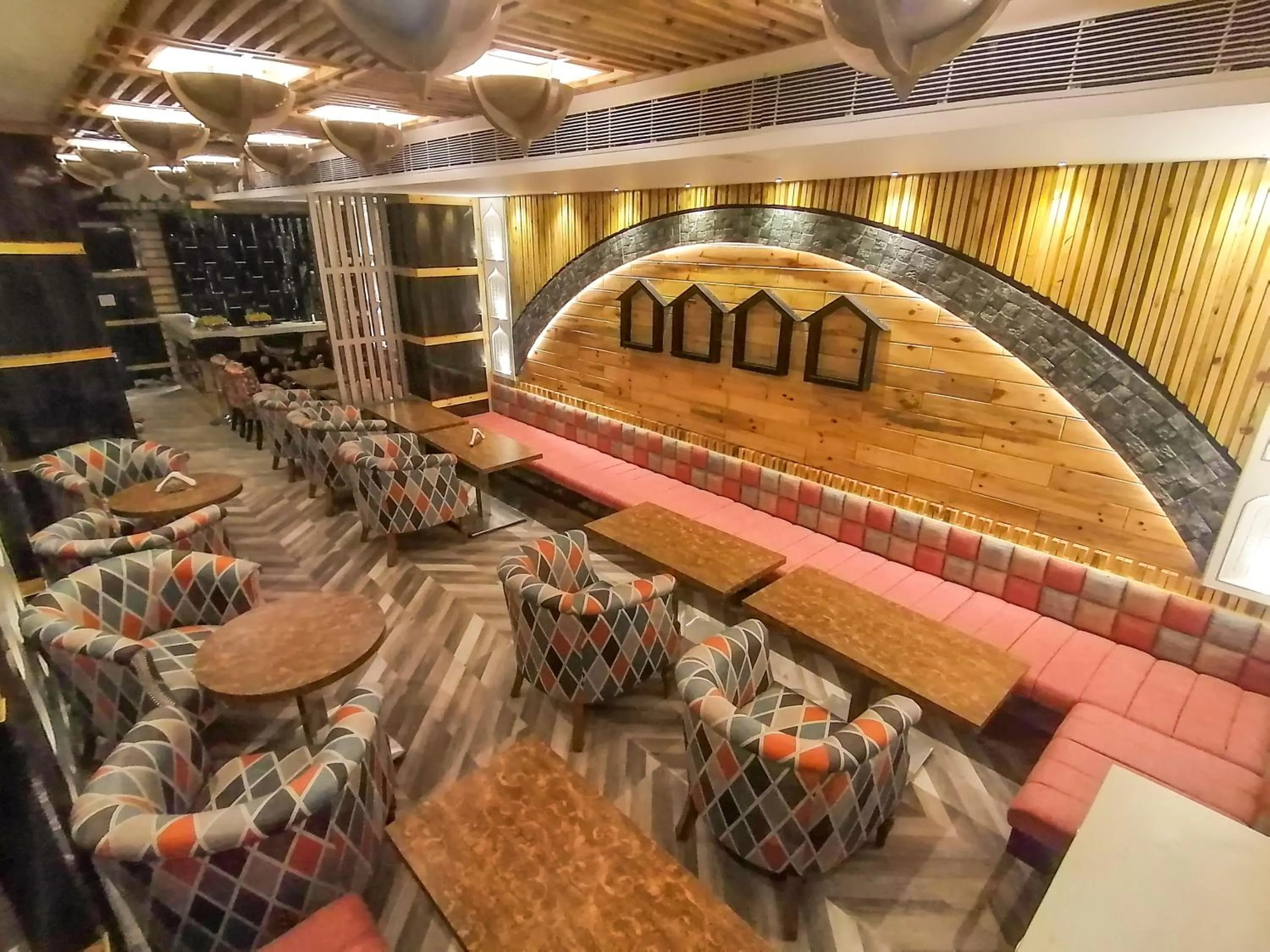 Lounge or bar in Ghar 365 Residency