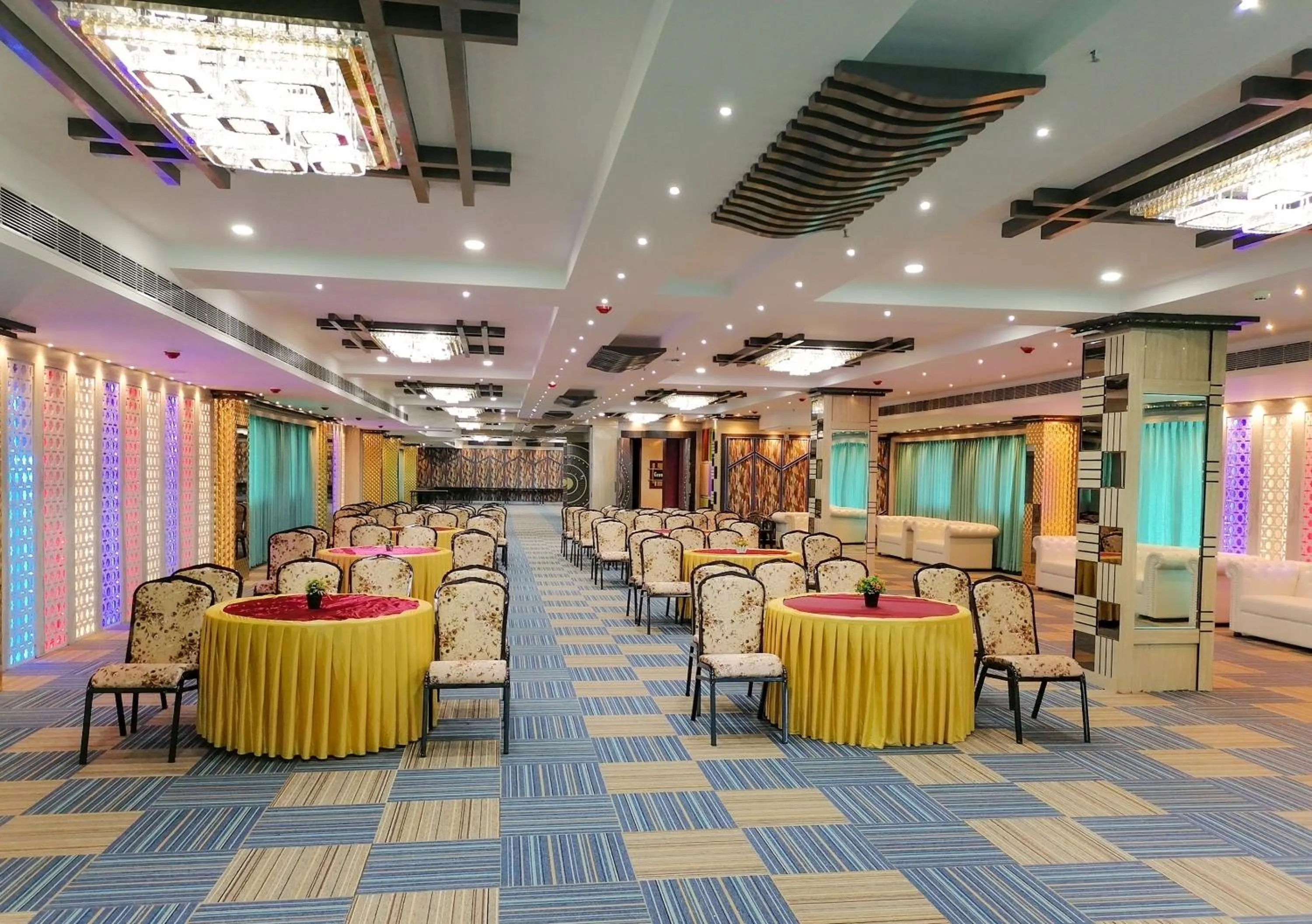 Banquet/Function facilities in Ghar 365 Residency