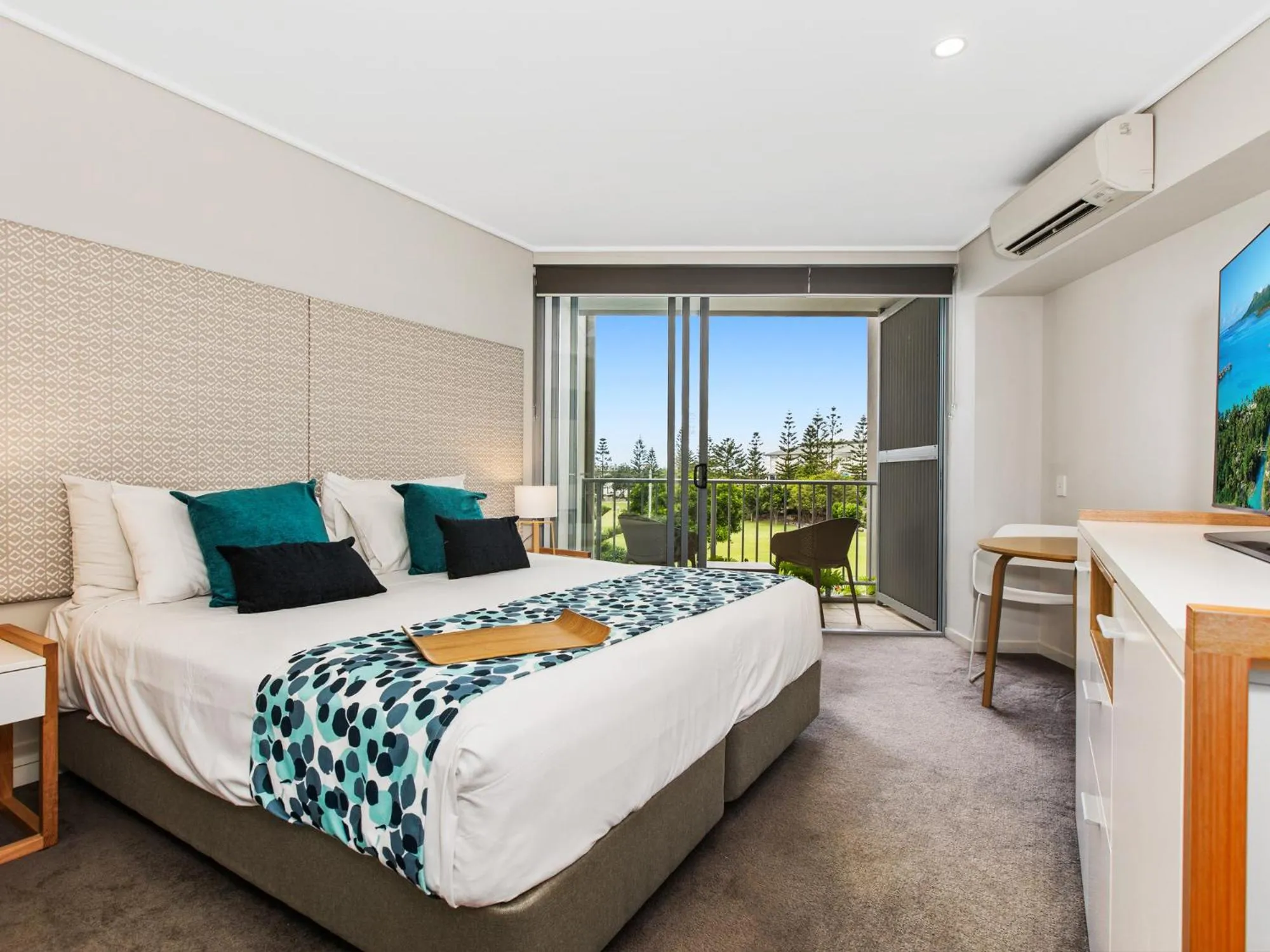Bed in The Sand Resort Kingscliff - Holiday Management Co.