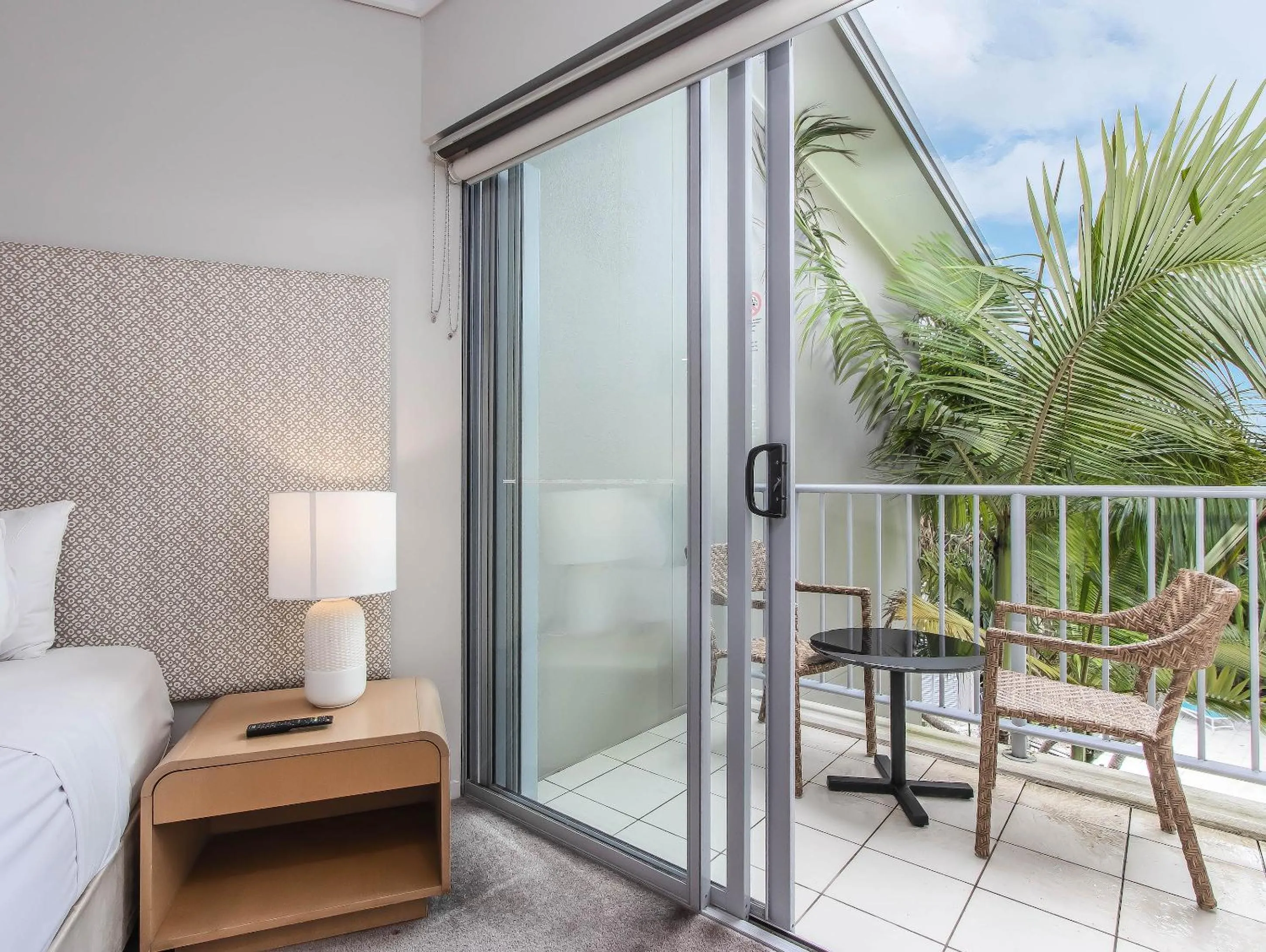 Patio, Bed in The Sand Resort Kingscliff - Holiday Management Co.