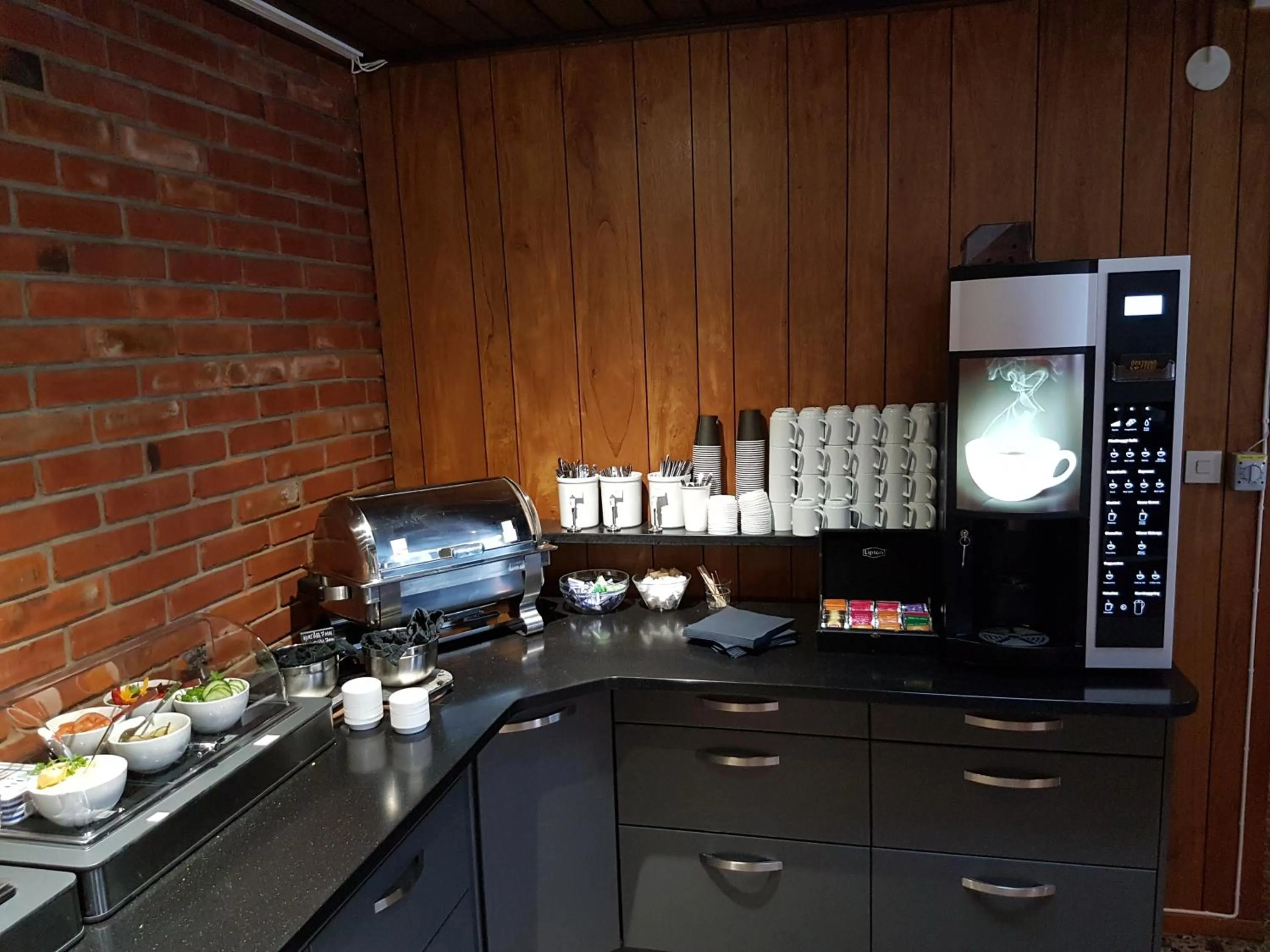 Buffet breakfast in RastPunkt Laxå