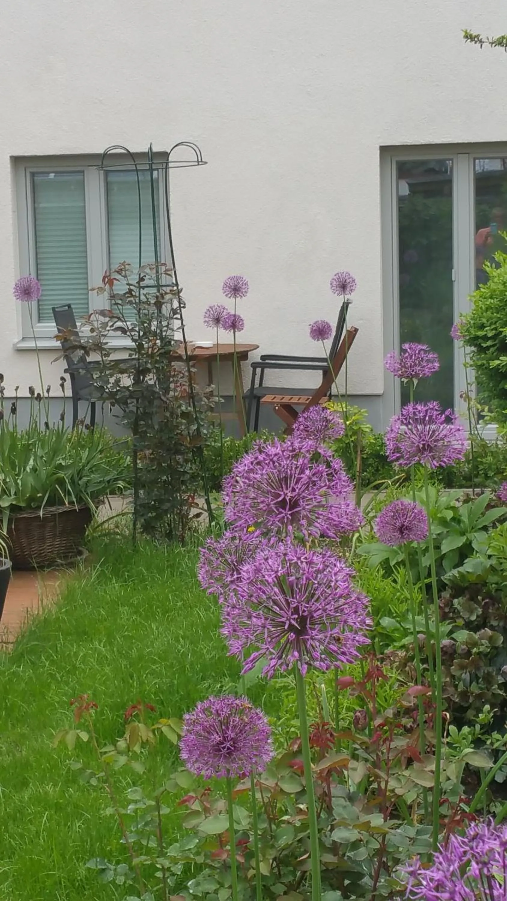 Property building in Paleo Finest Serviced Apartments